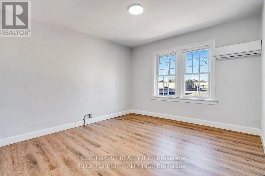 46-48 WELLINGTON STREET E