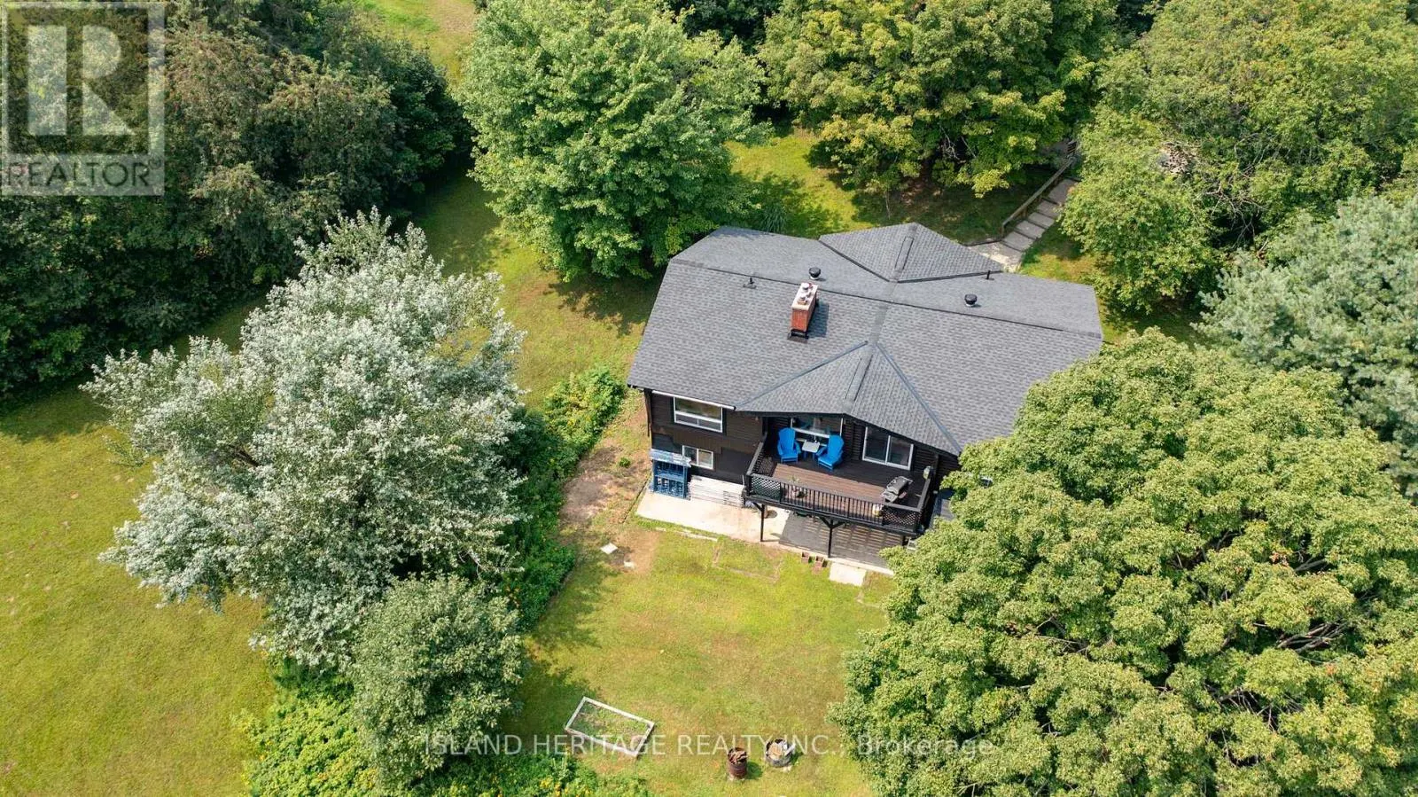 5 LINNEY LANE
