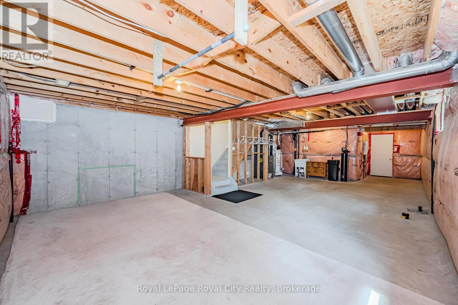 19 - 105 BARD BOULEVARD, #19