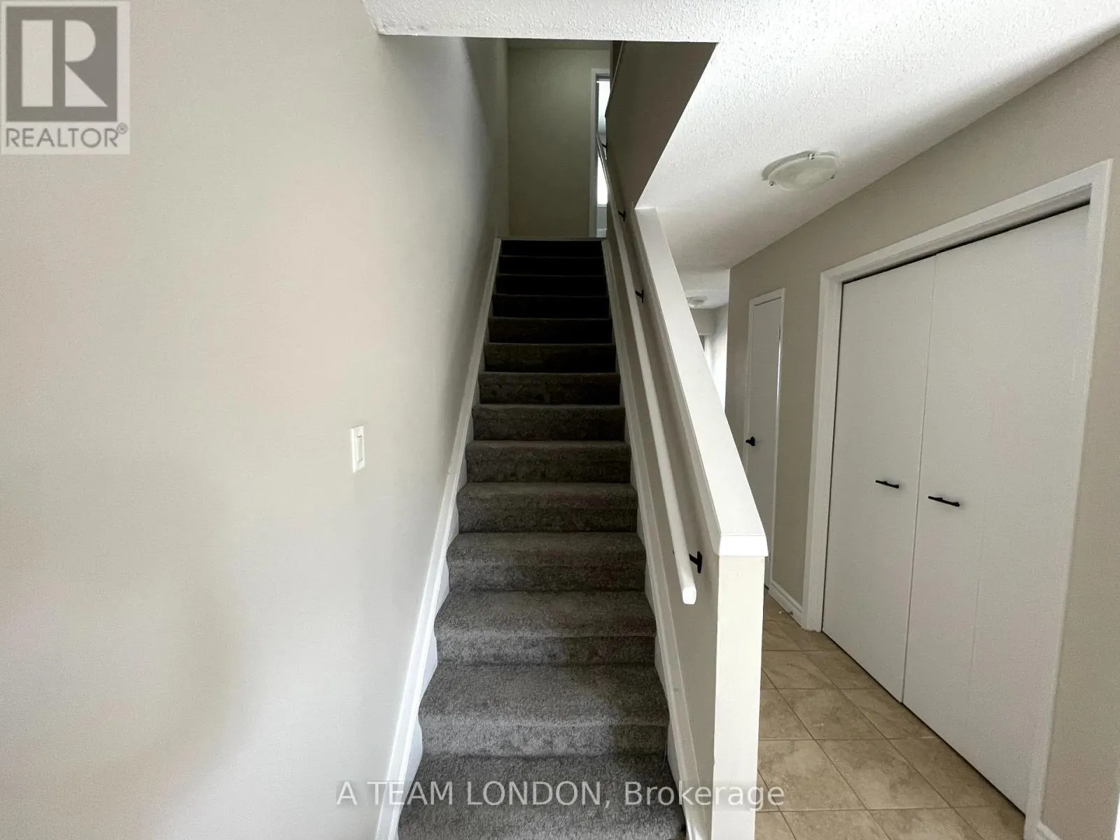 58 - 35 WATERMAN AVENUE, #58
