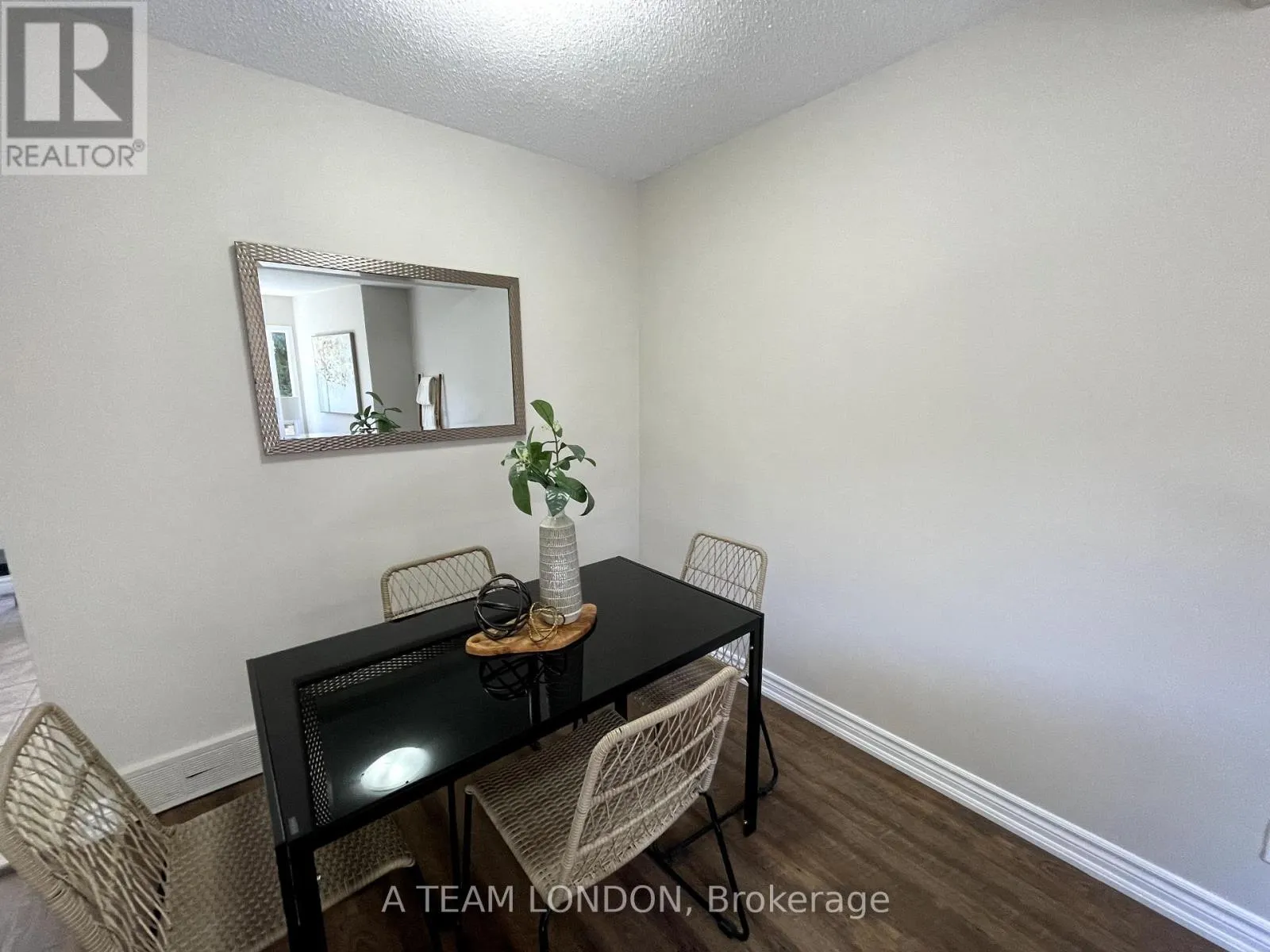 58 - 35 WATERMAN AVENUE, #58