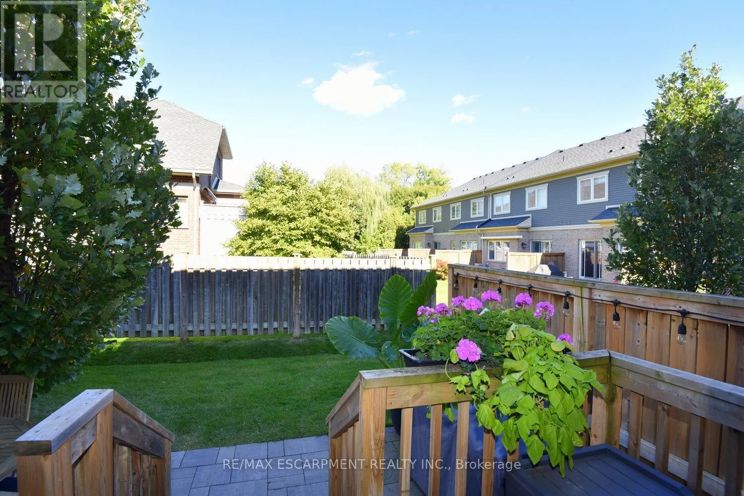 7 - 40 HAMILTON STREET S
