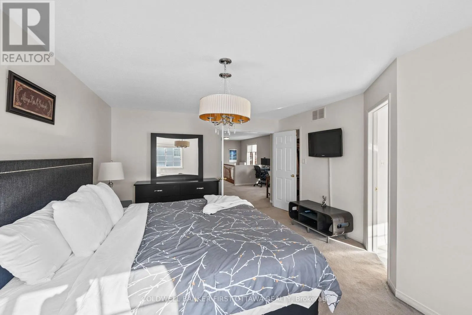 20 FIELDBERRY PRIVATE