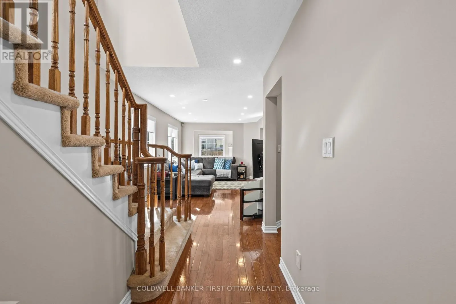 20 FIELDBERRY PRIVATE