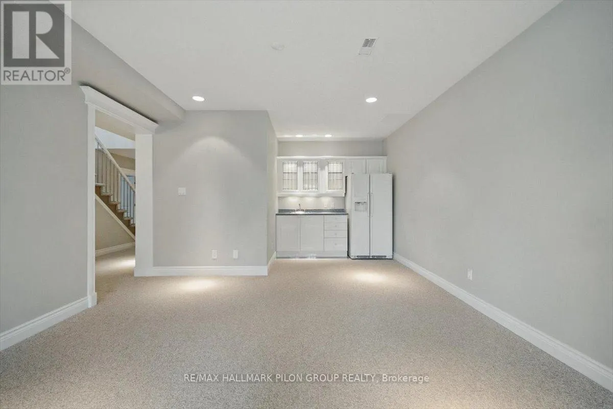 6373 RADISSON WAY