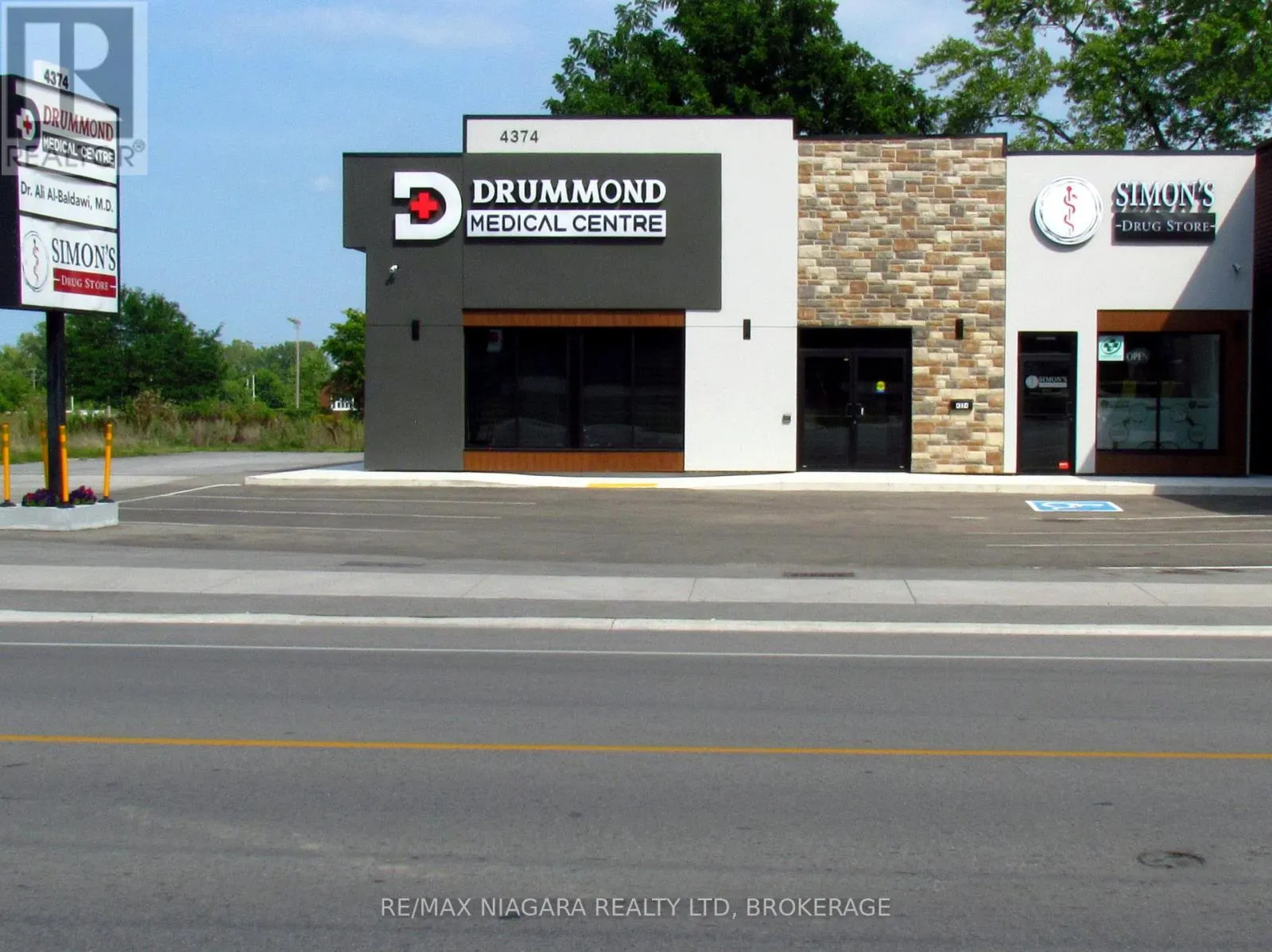 4374 DRUMMOND ROAD