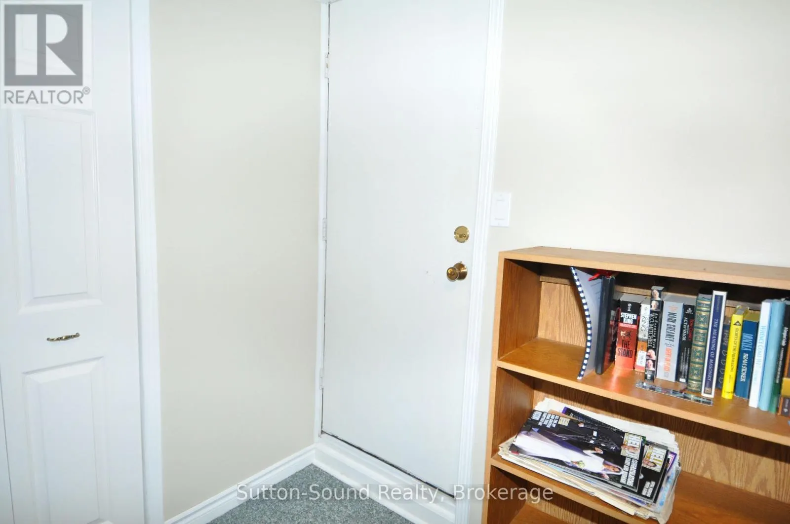 232 FINDEN STREET