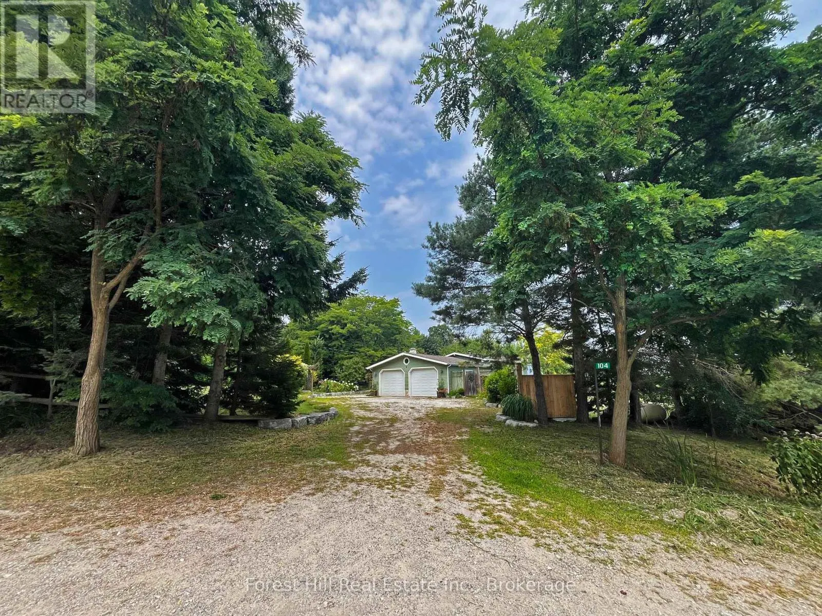 104 MCKAY COURT