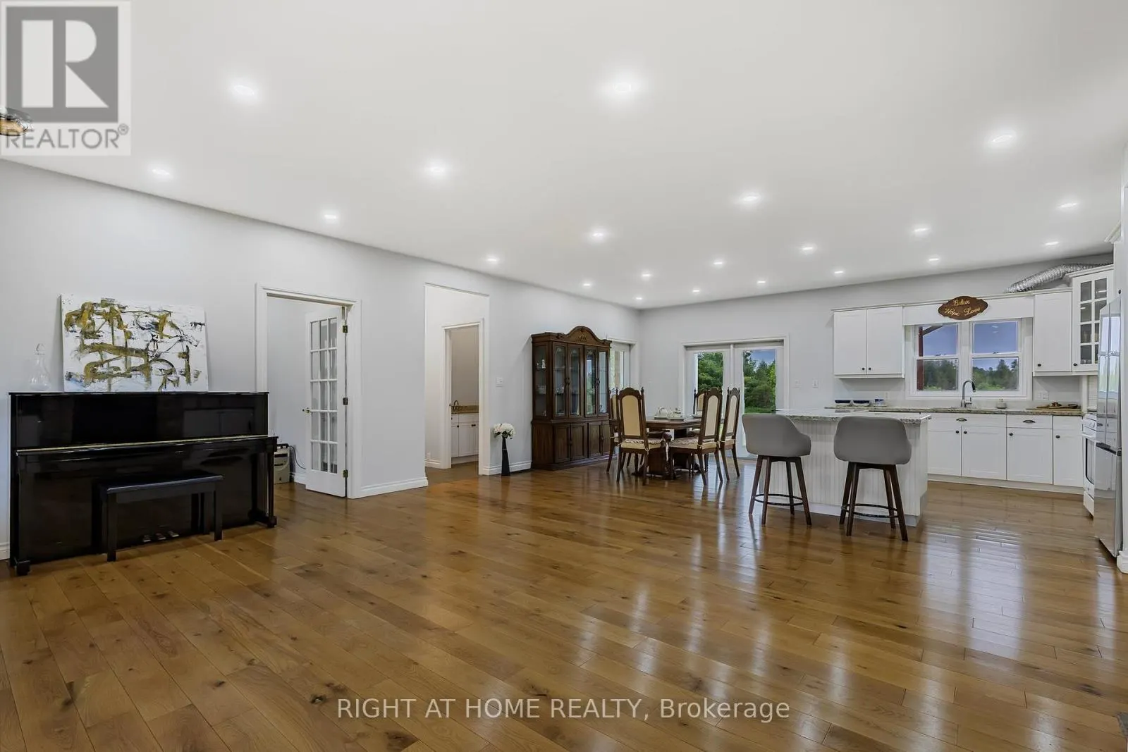 371 DIGBY LAXTON BOUNDARY ROAD