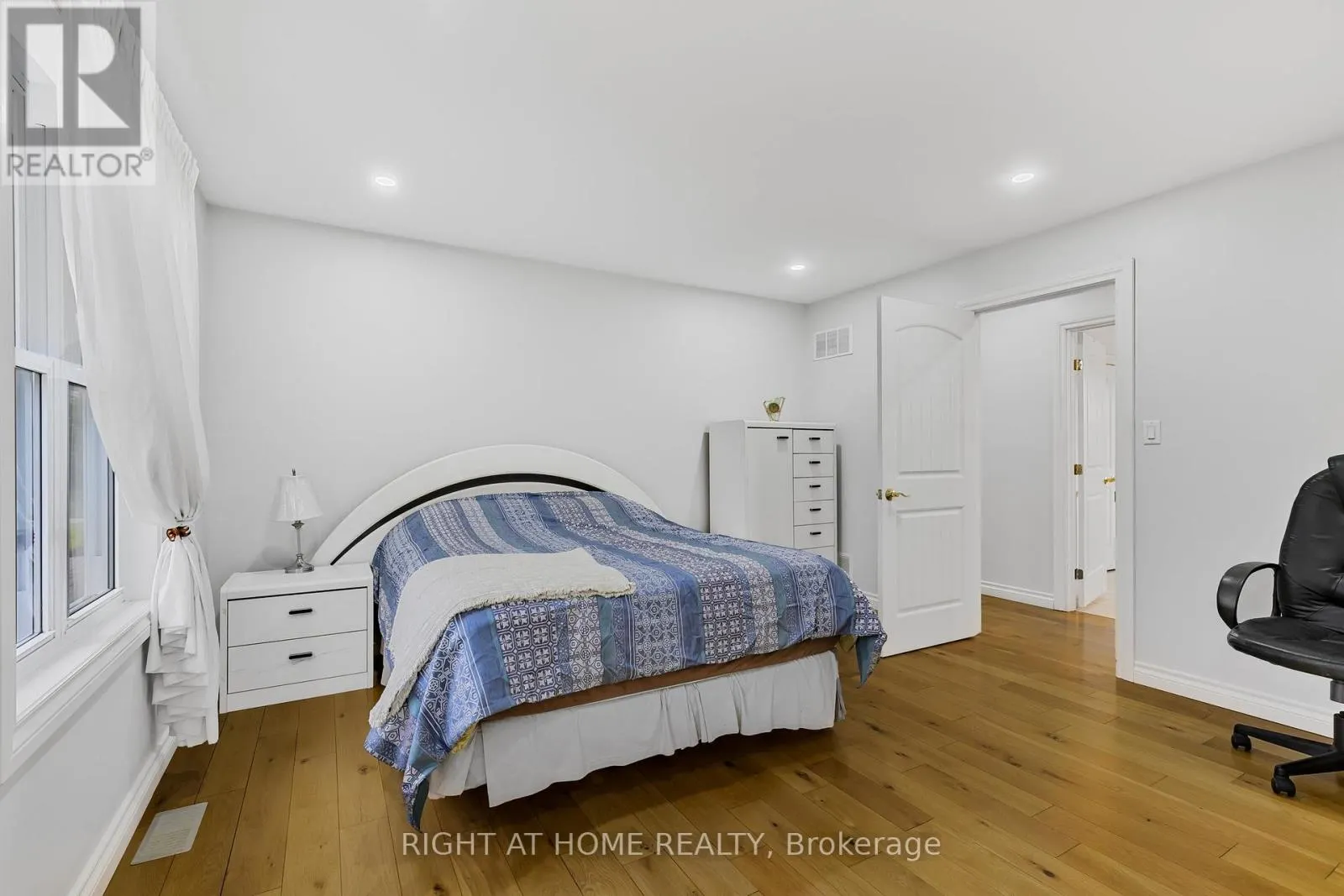371 DIGBY LAXTON BOUNDARY ROAD