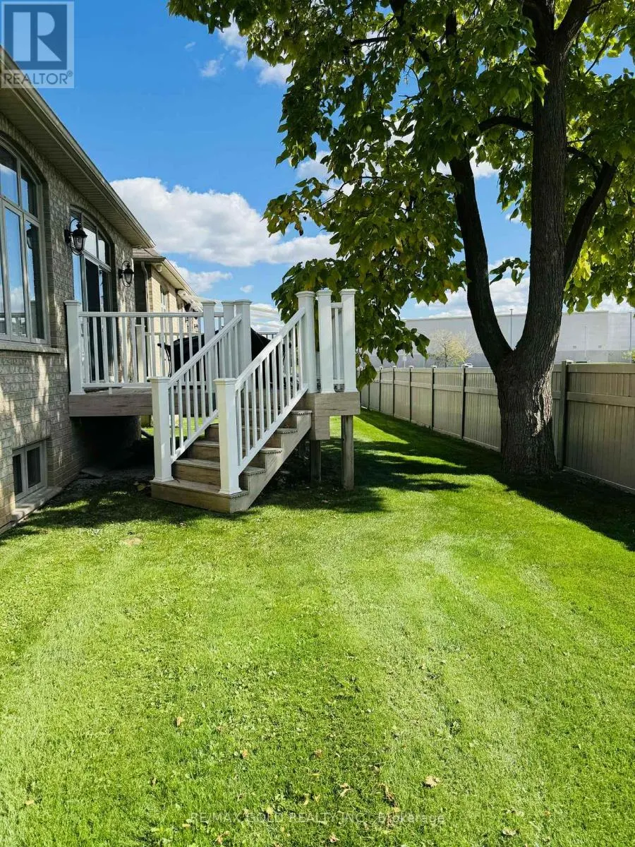 #10 - 68 FAIRVIEW DRIVE