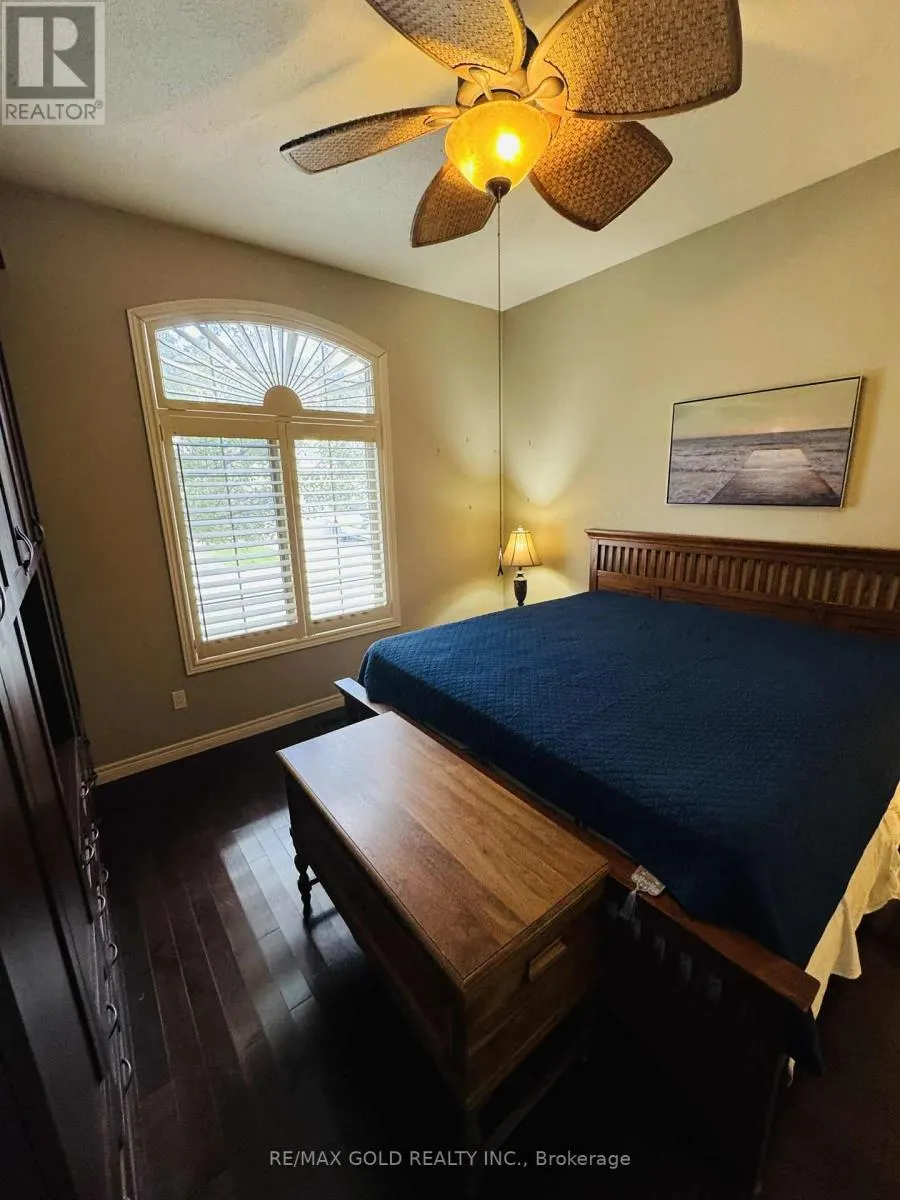 #10 - 68 FAIRVIEW DRIVE