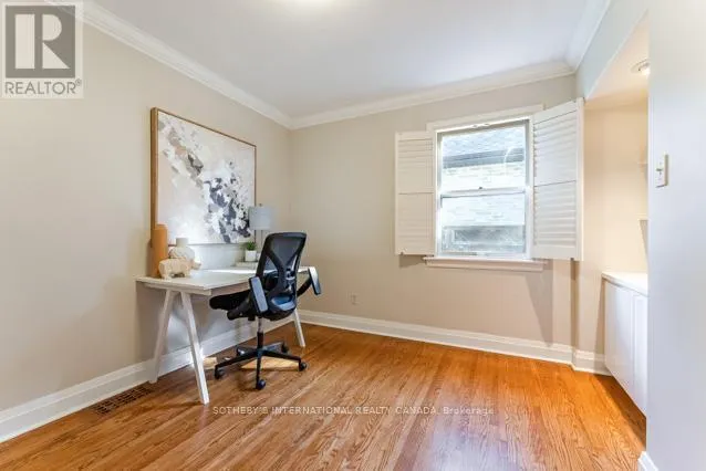 32 PARKER AVENUE