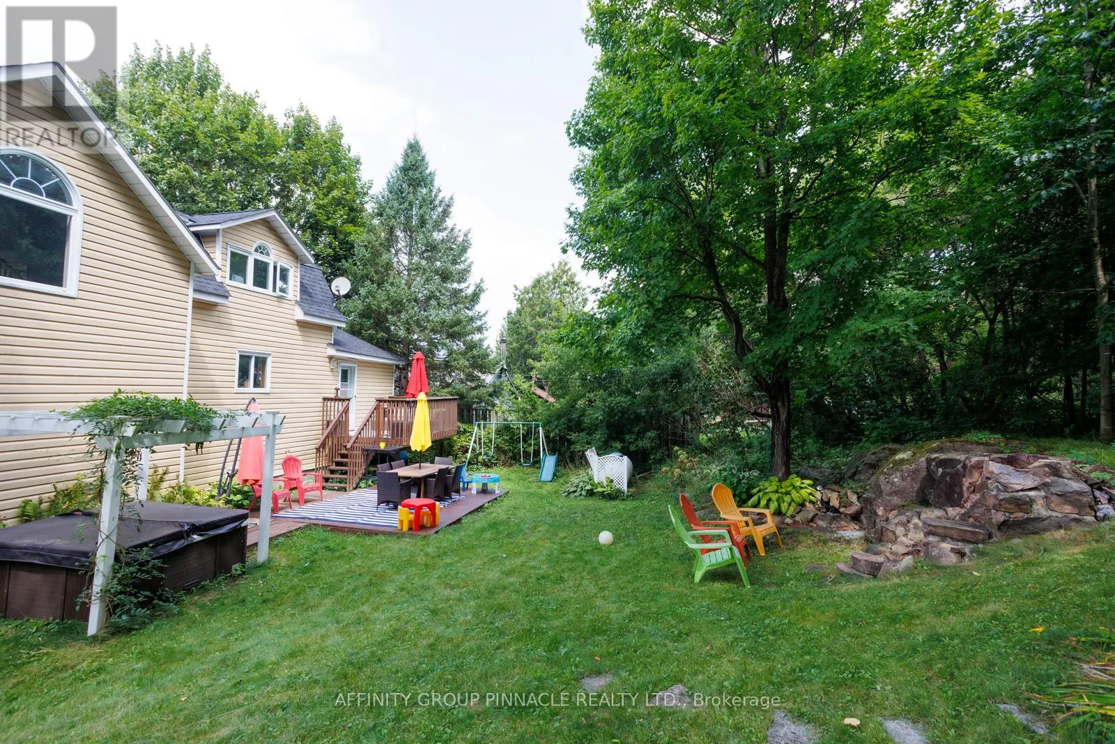 3462 MONCK ROAD