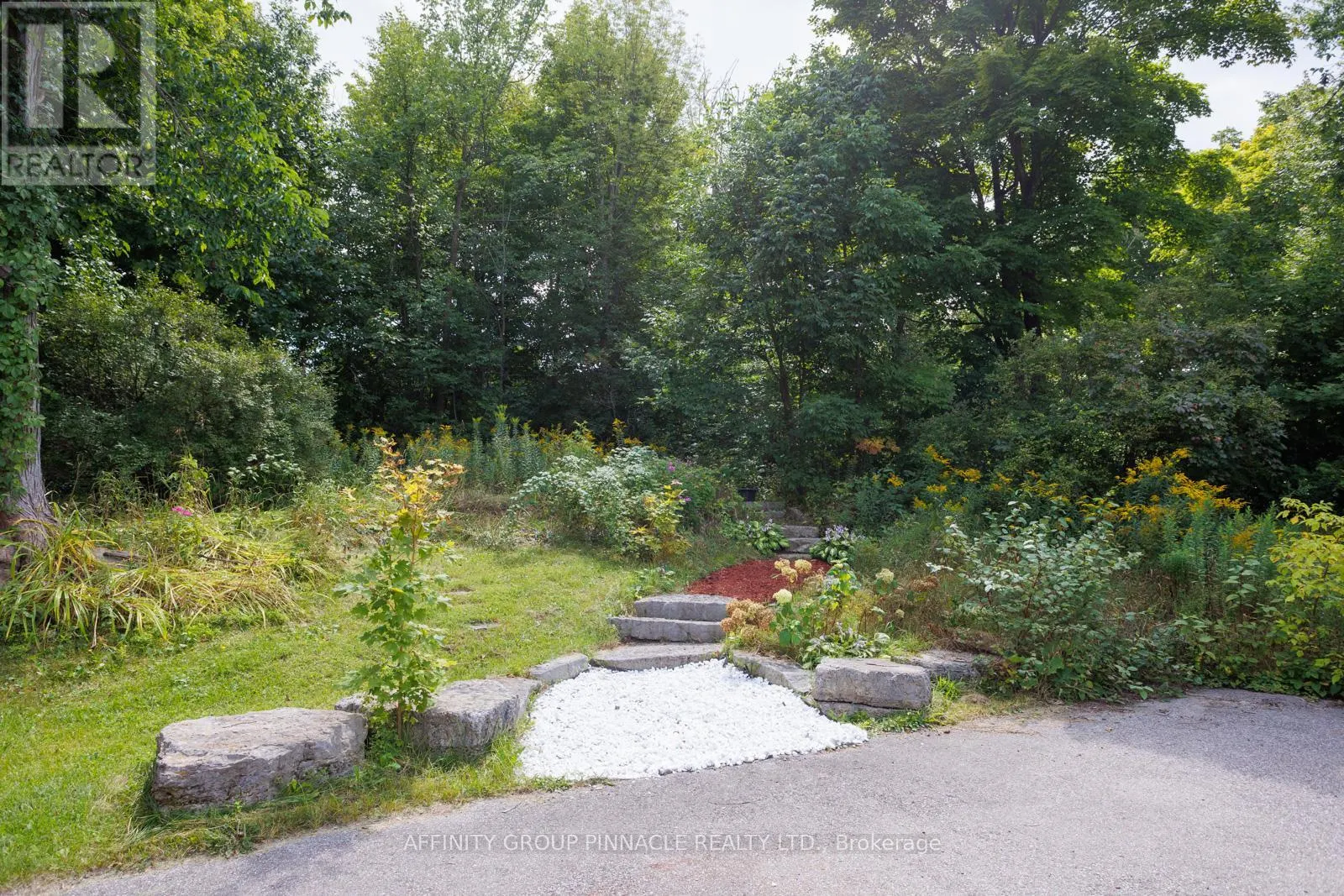 3462 MONCK ROAD