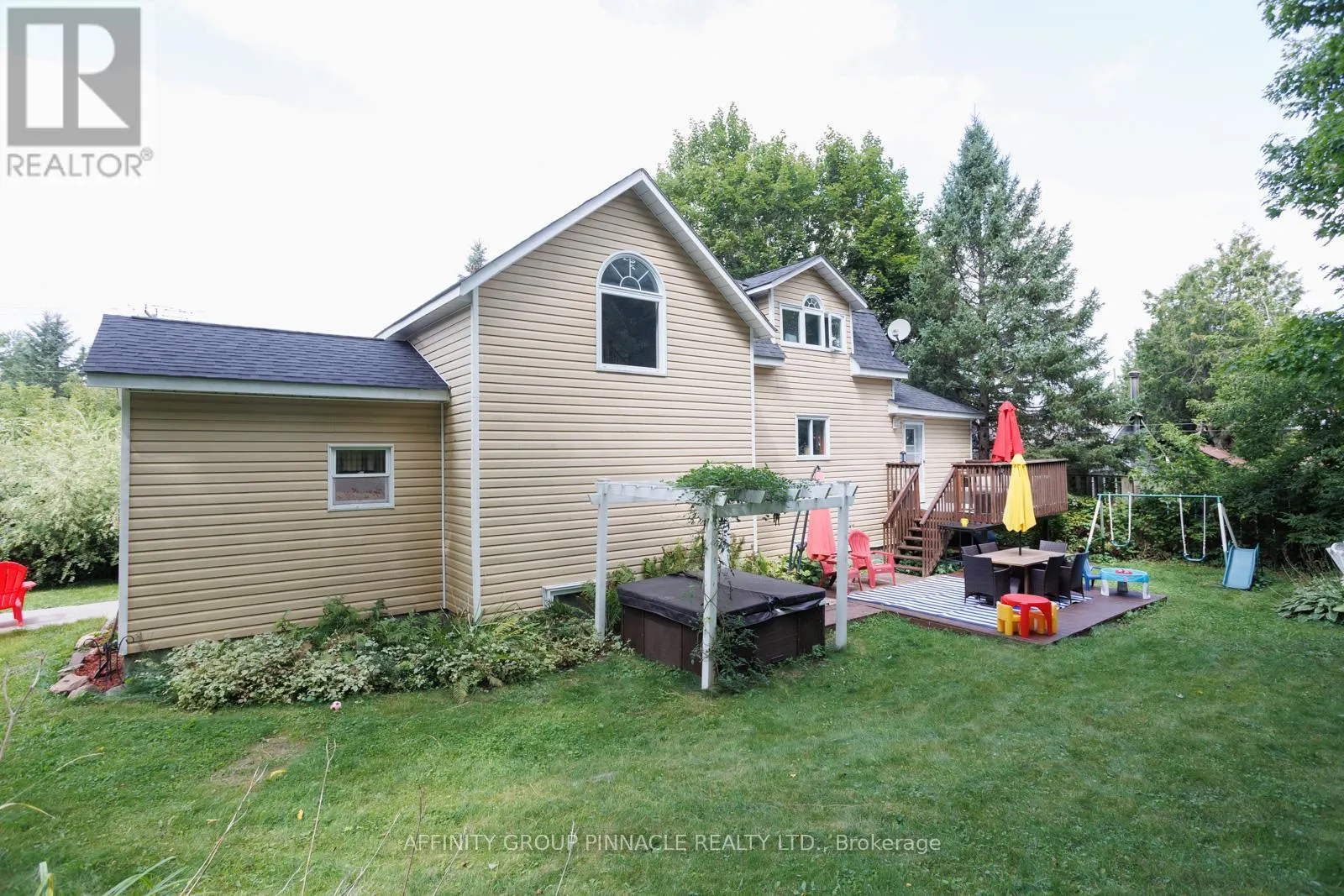3462 MONCK ROAD