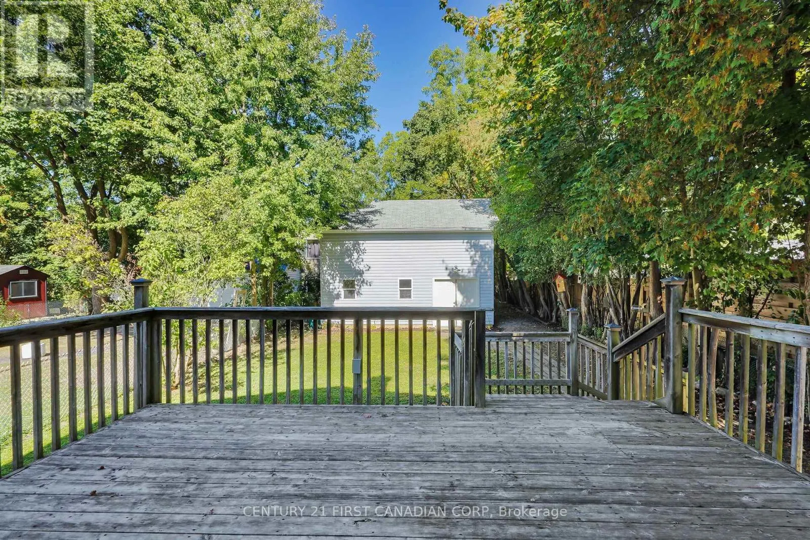 42 BRISCOE STREET E
