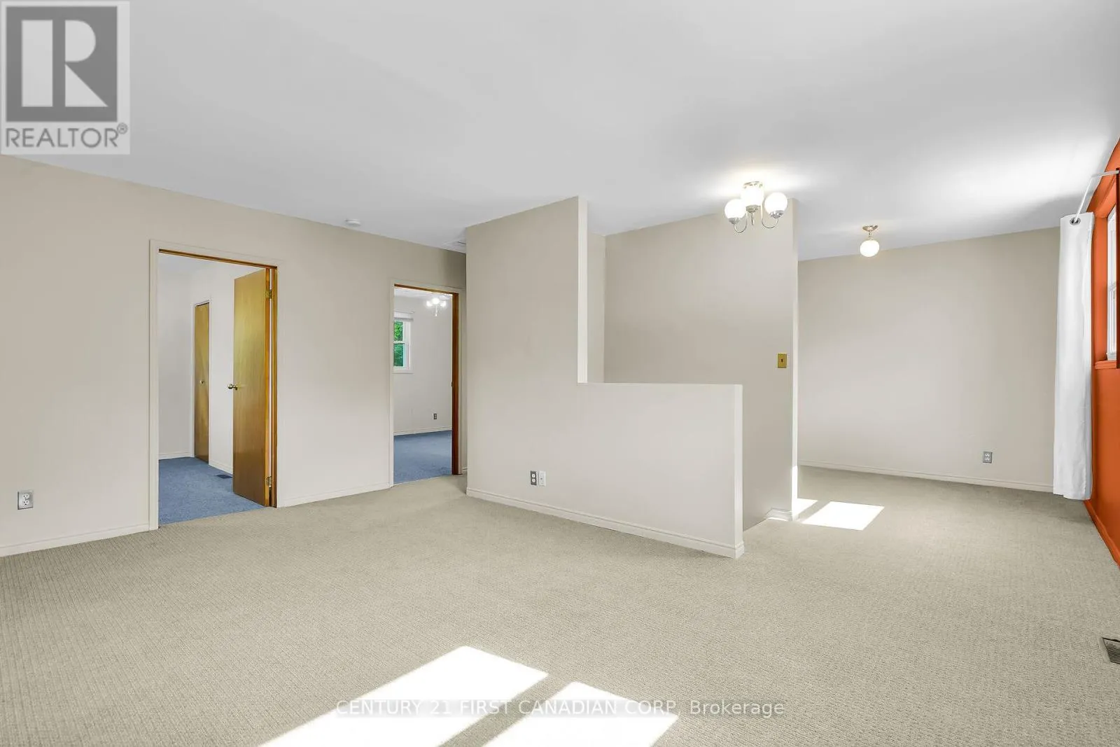 42 BRISCOE STREET E