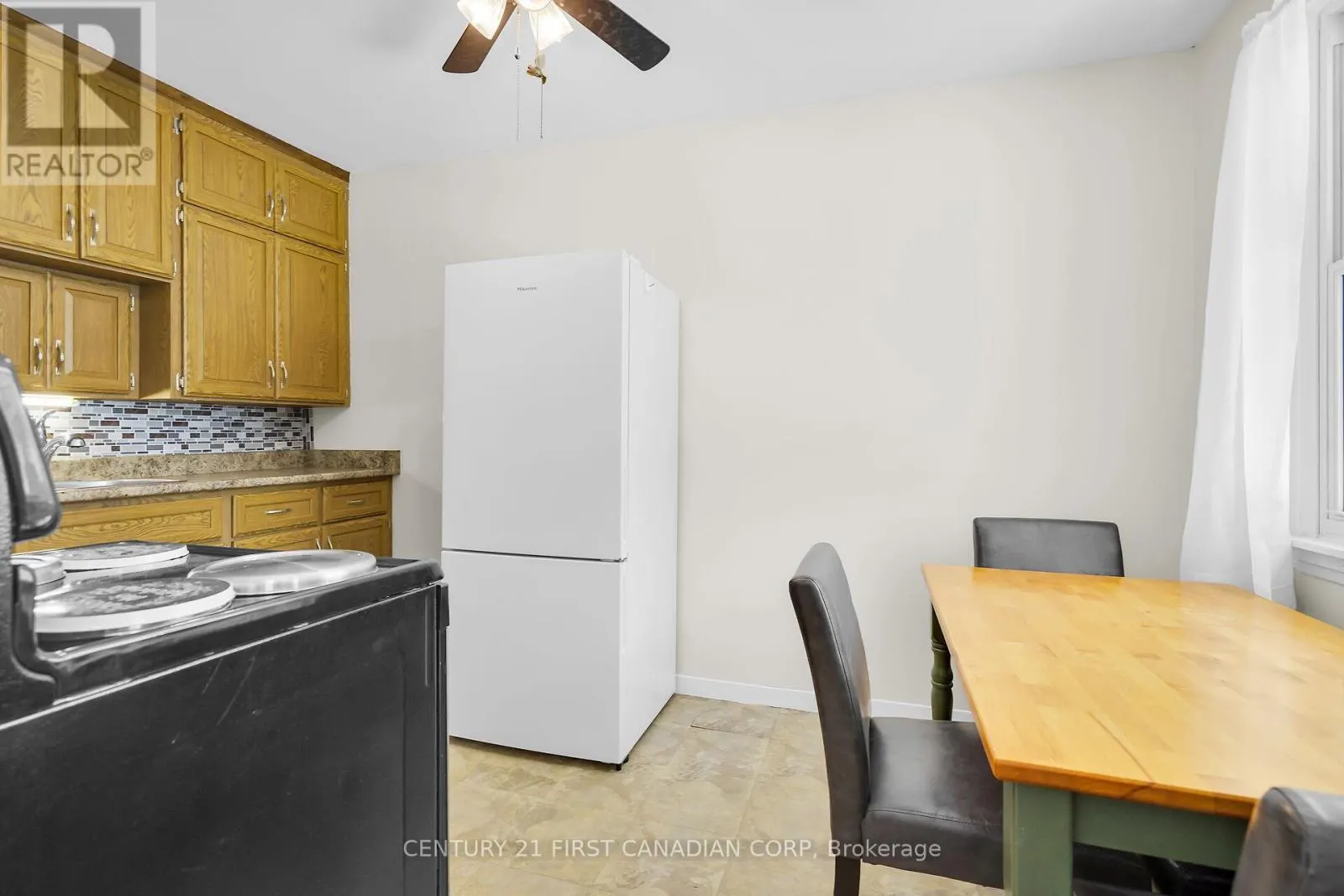 42 BRISCOE STREET E