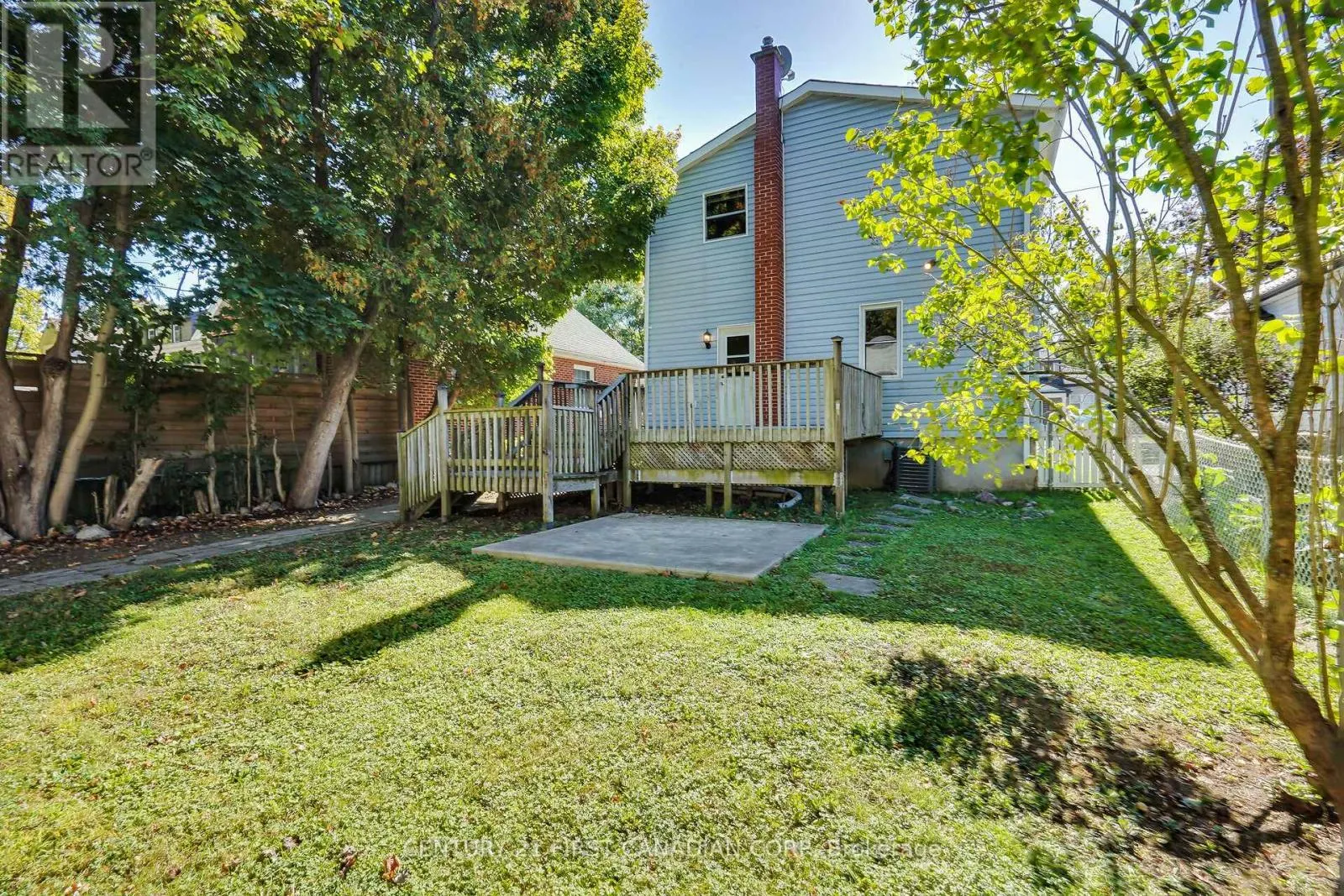 42 BRISCOE STREET E