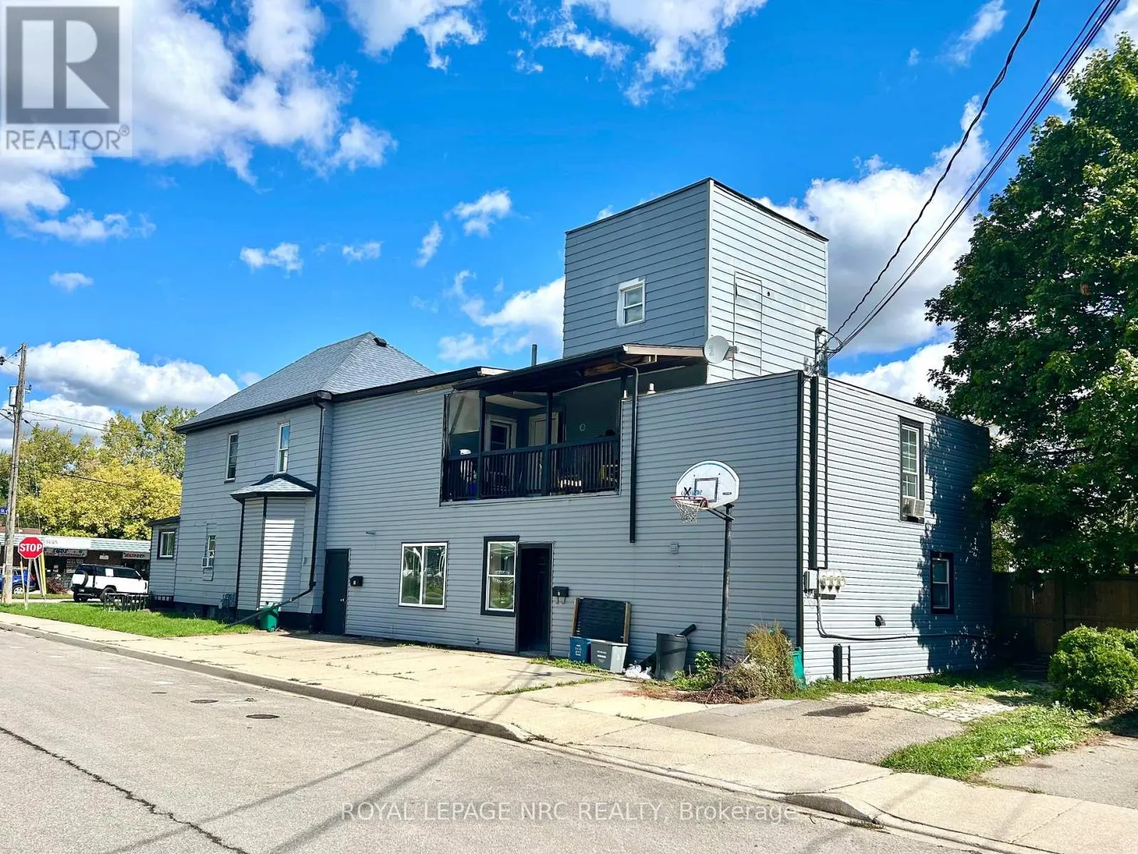 5000 BRIDGE STREET