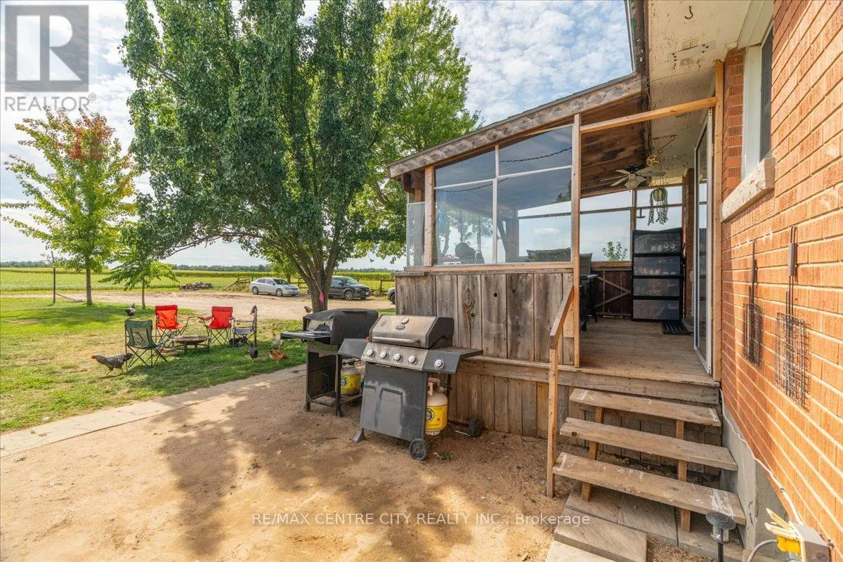 2875 CUDDY DRIVE
