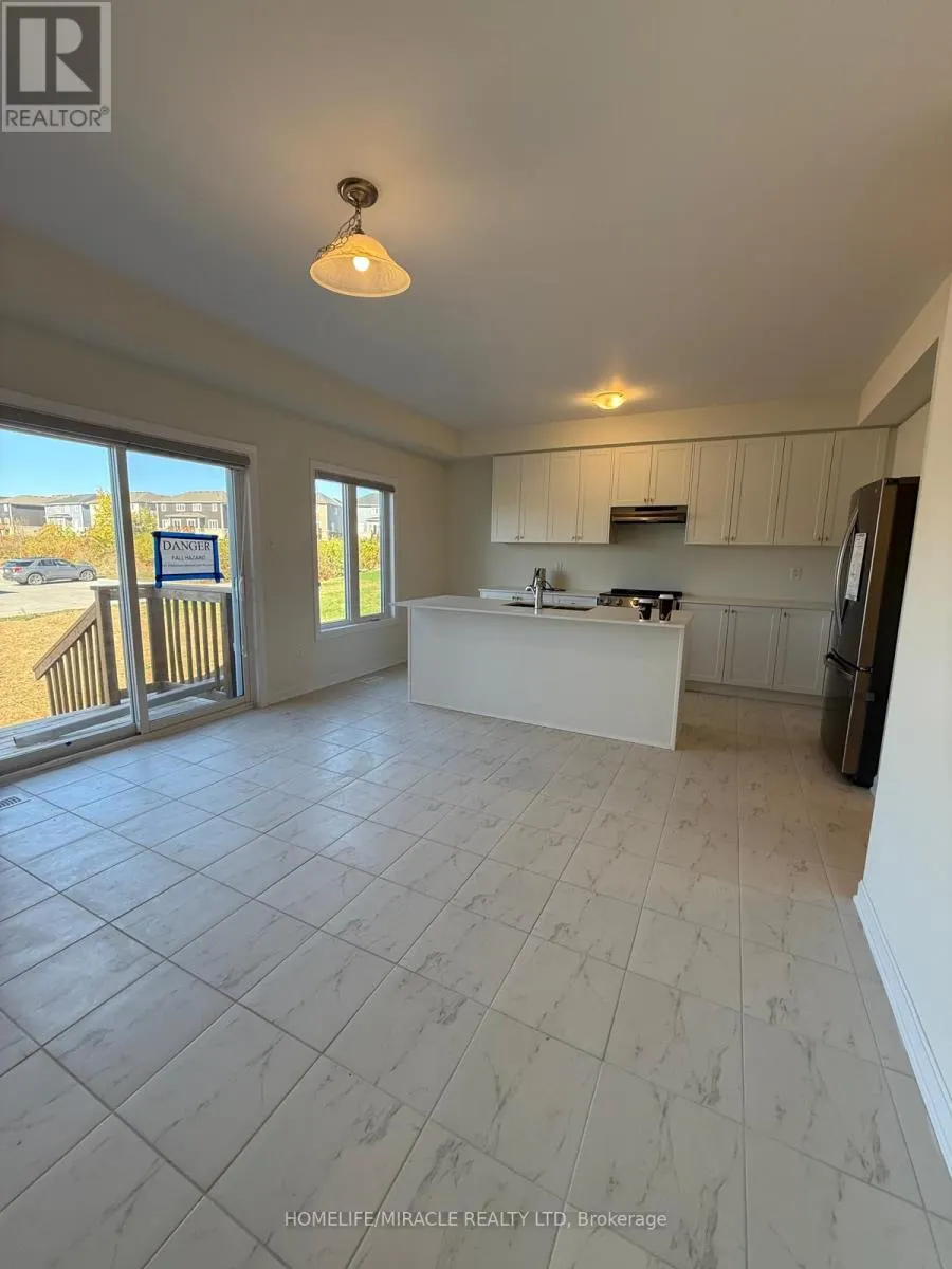 109 WINDERMERE BOULEVARD