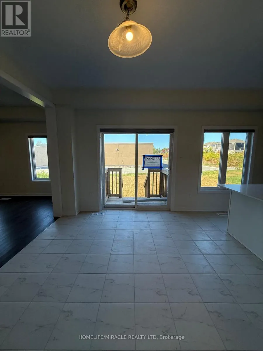 109 WINDERMERE BOULEVARD