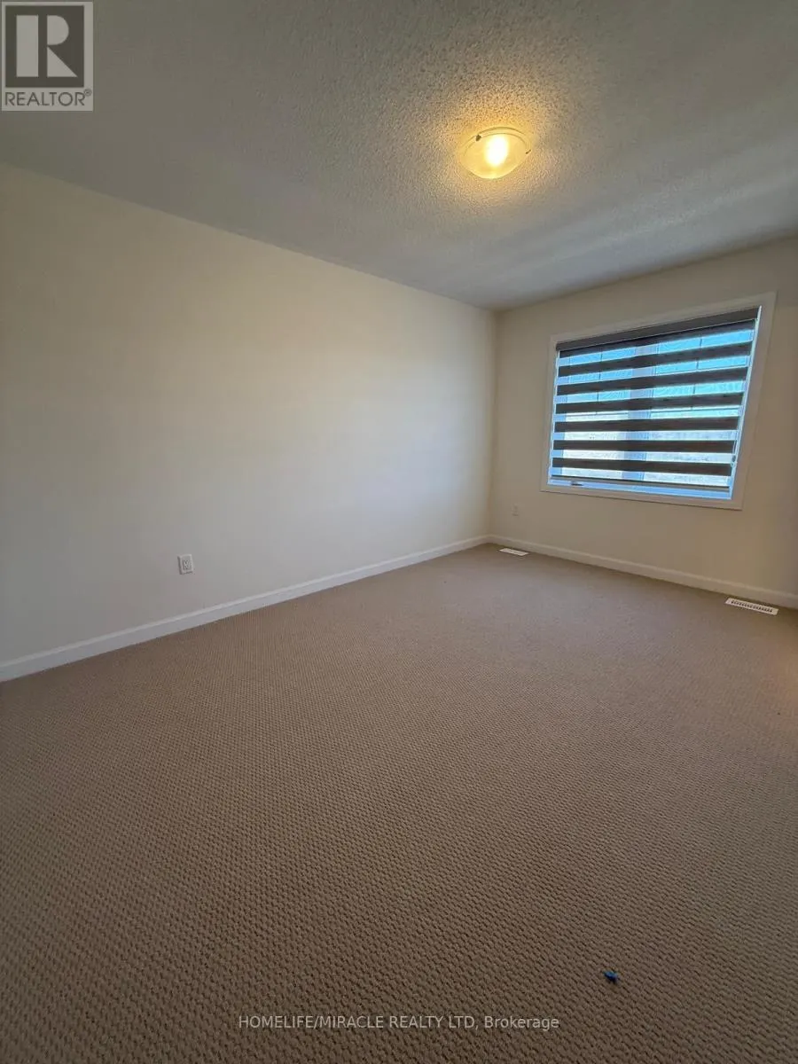 109 WINDERMERE BOULEVARD