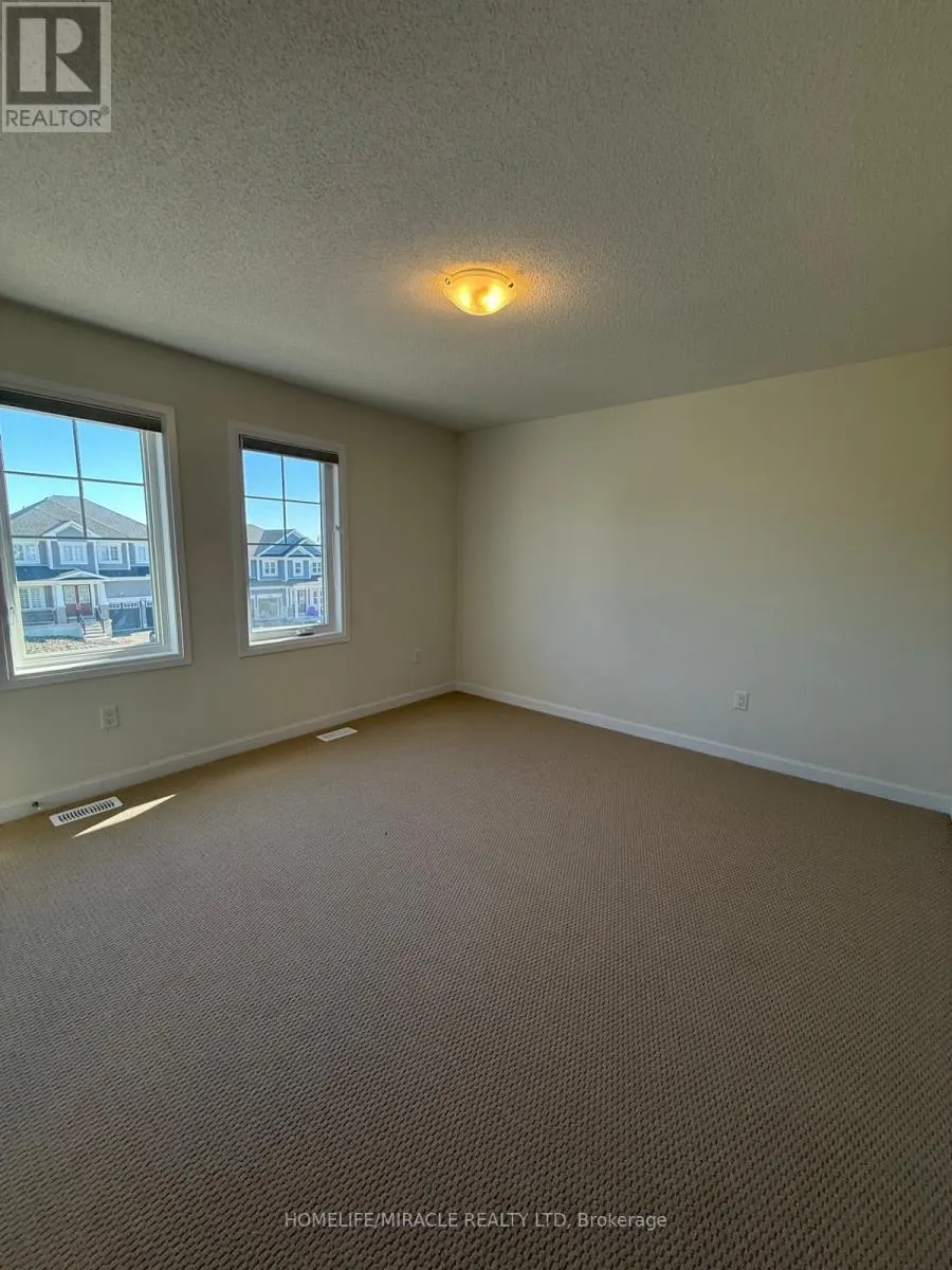 109 WINDERMERE BOULEVARD