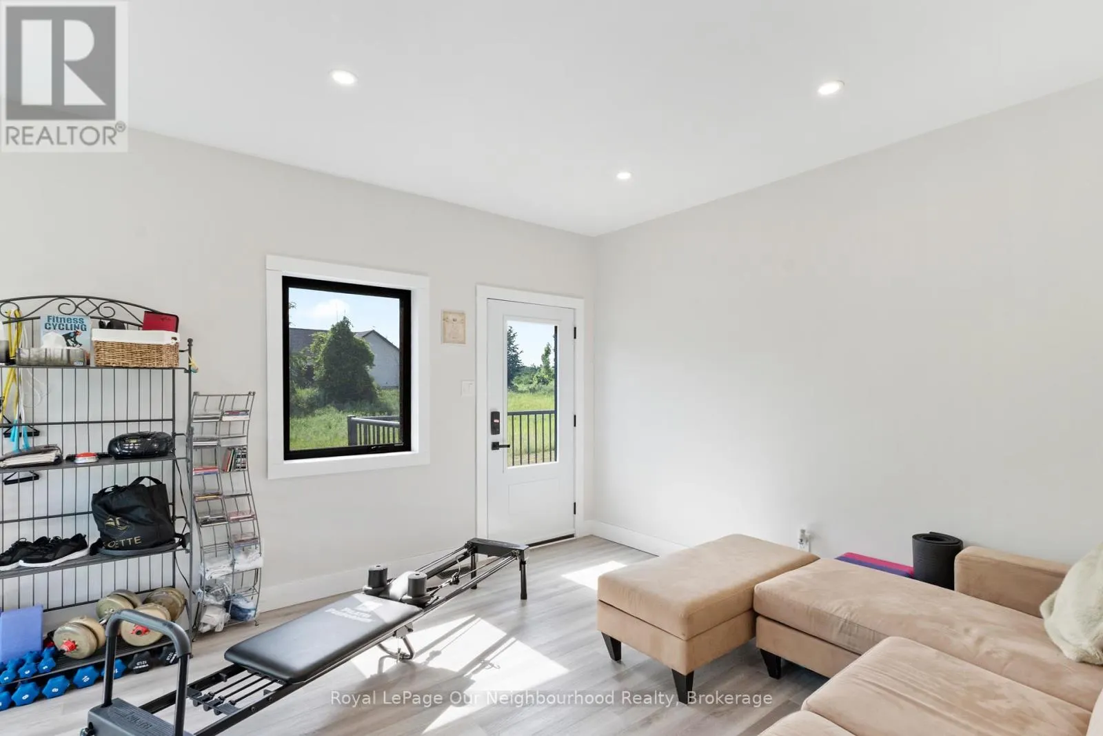409 CONCESSION RD 8 W