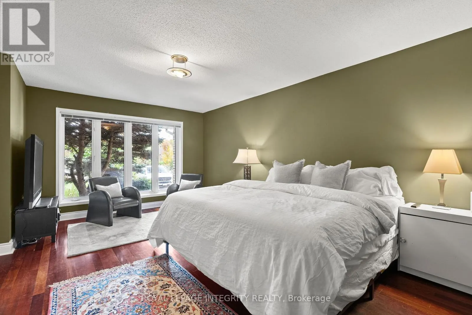 6 MARCHBROOK CIRCLE