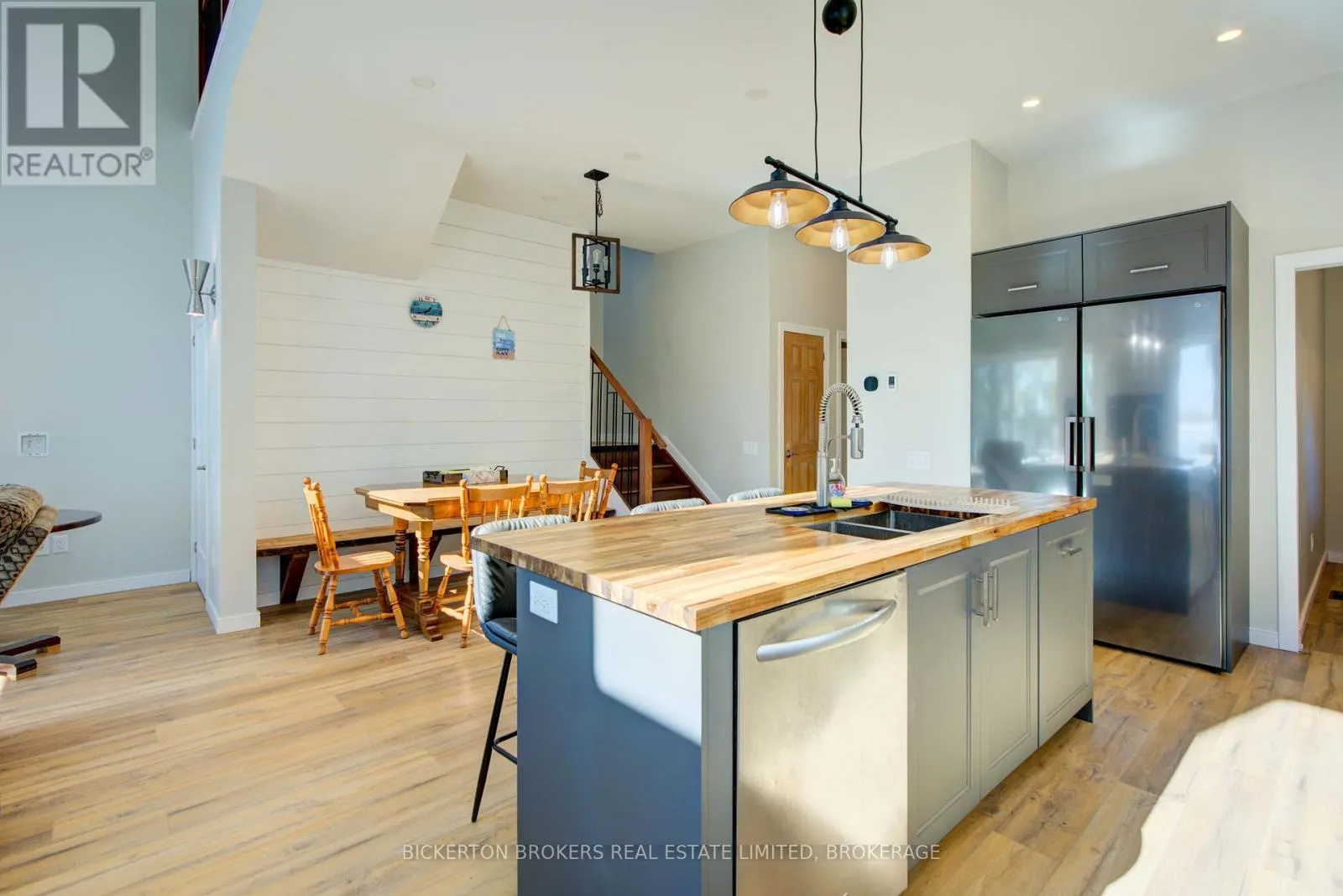 113 WILLOWBANK ROAD