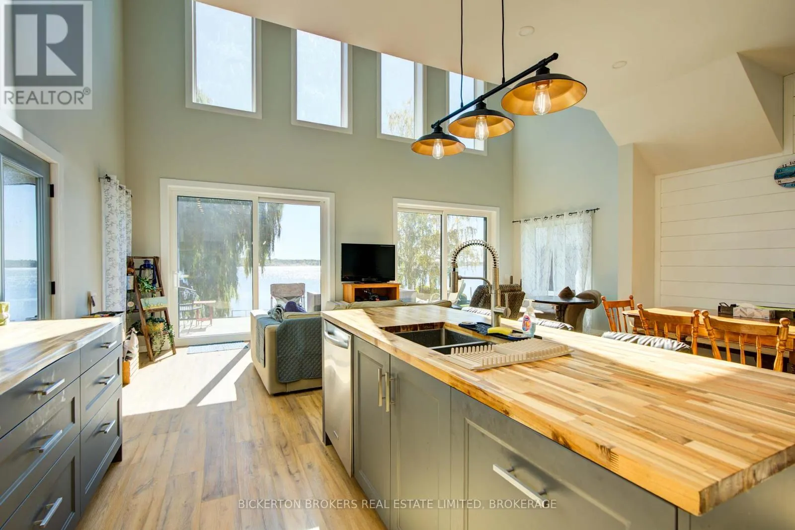 113 WILLOWBANK ROAD