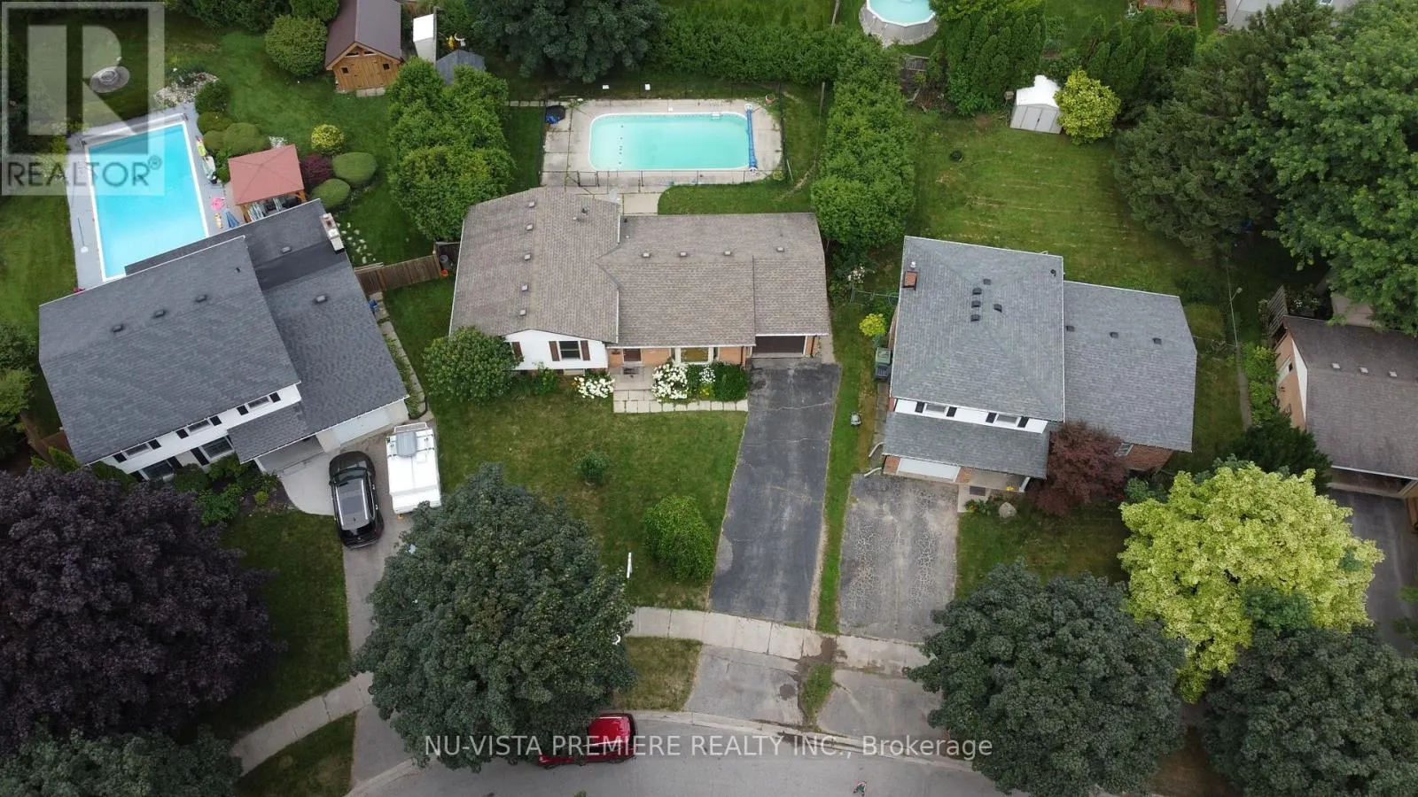 57 MCTAGGART CRESCENT