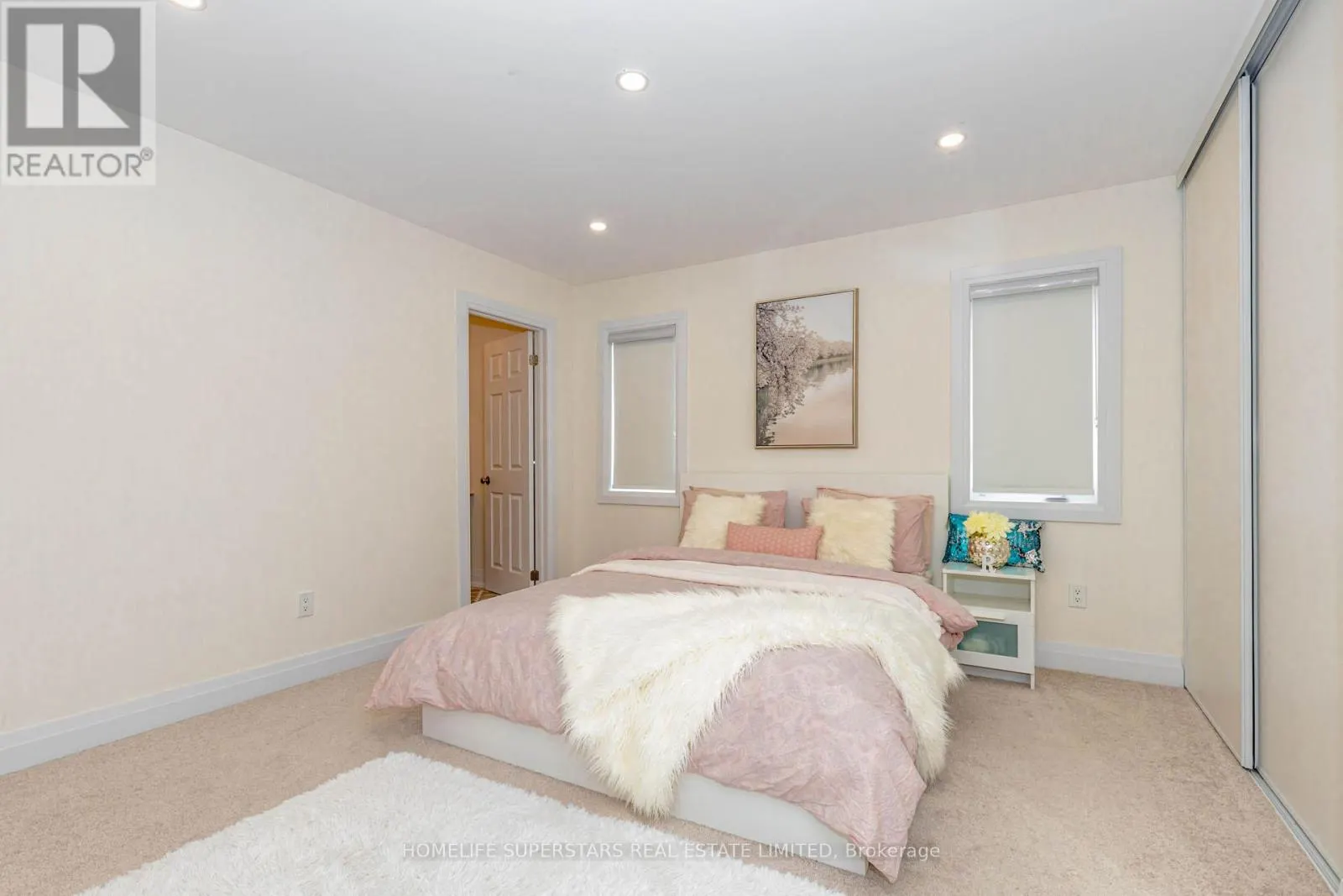 108 OAK AVENUE E
