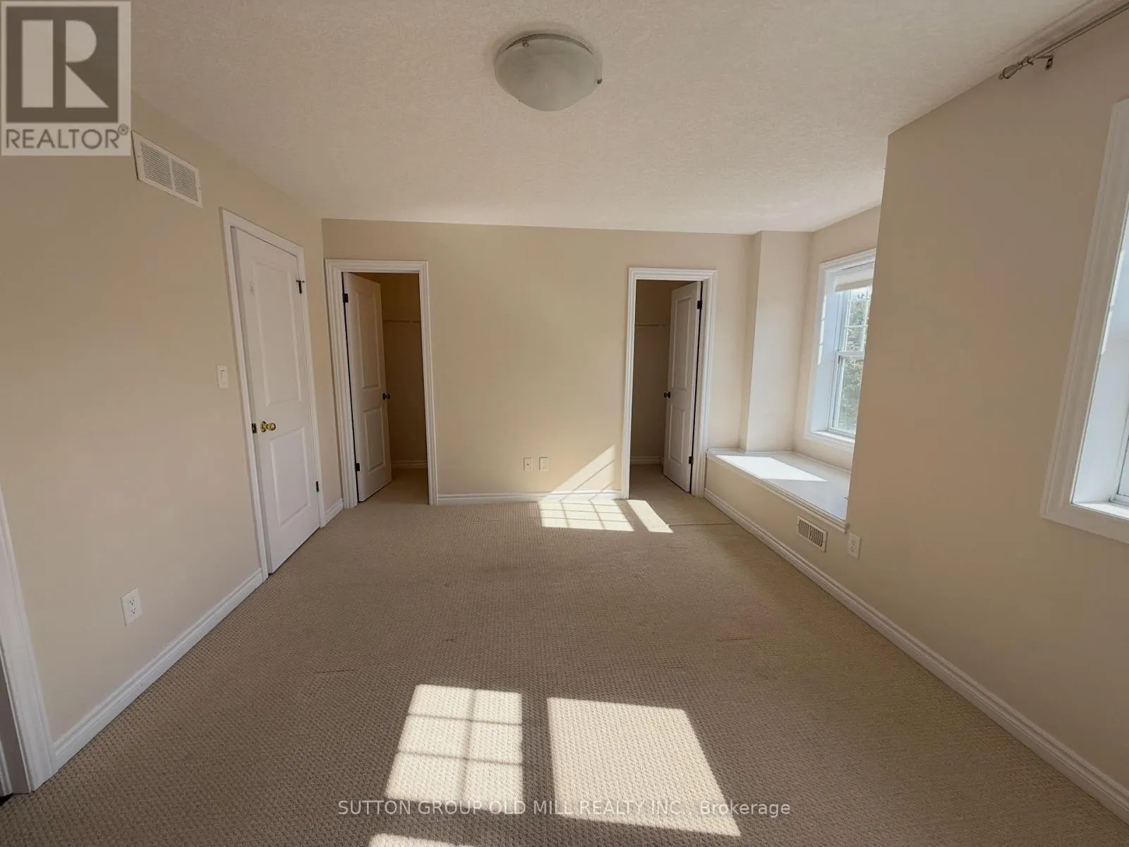 31 - 167 ARKELL ROAD