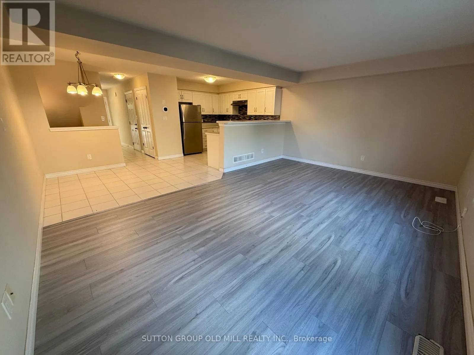 31 - 167 ARKELL ROAD