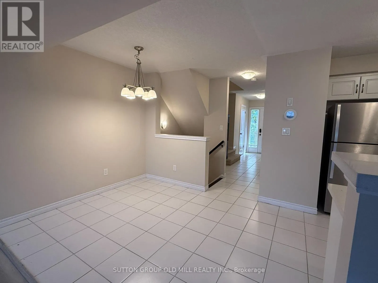 31 - 167 ARKELL ROAD