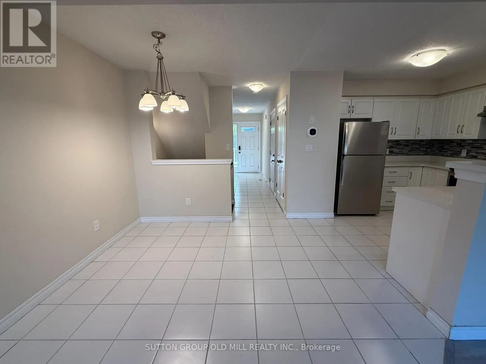 31 - 167 ARKELL ROAD