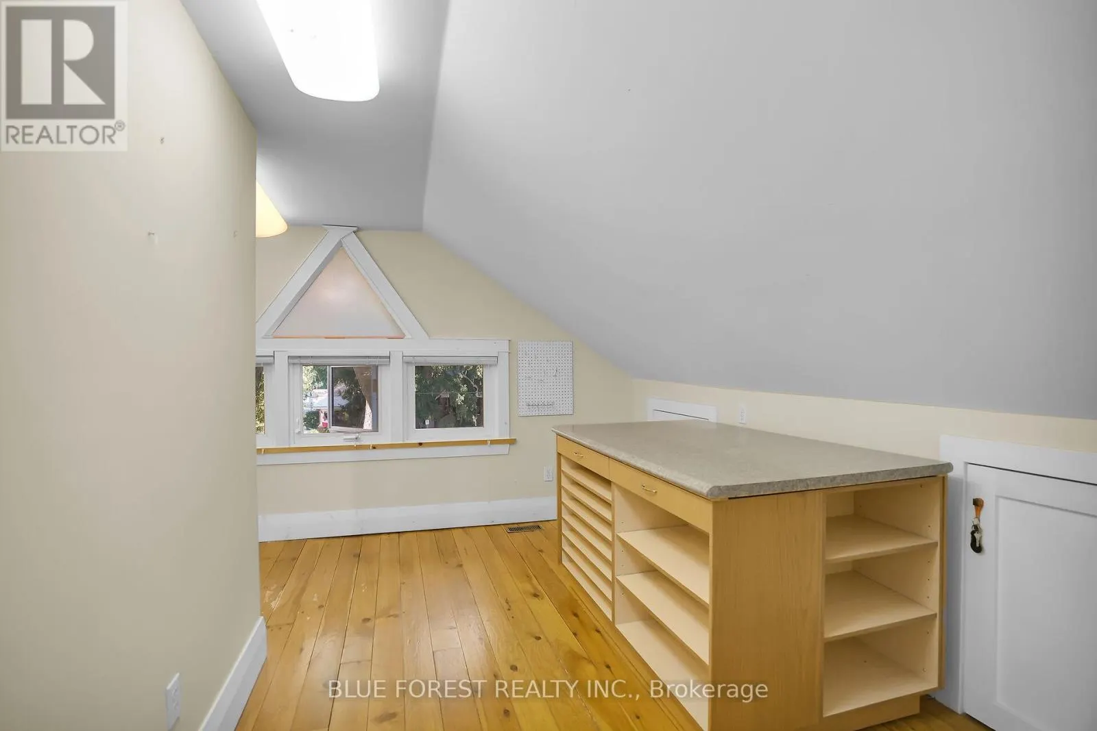281 CATHCART STREET