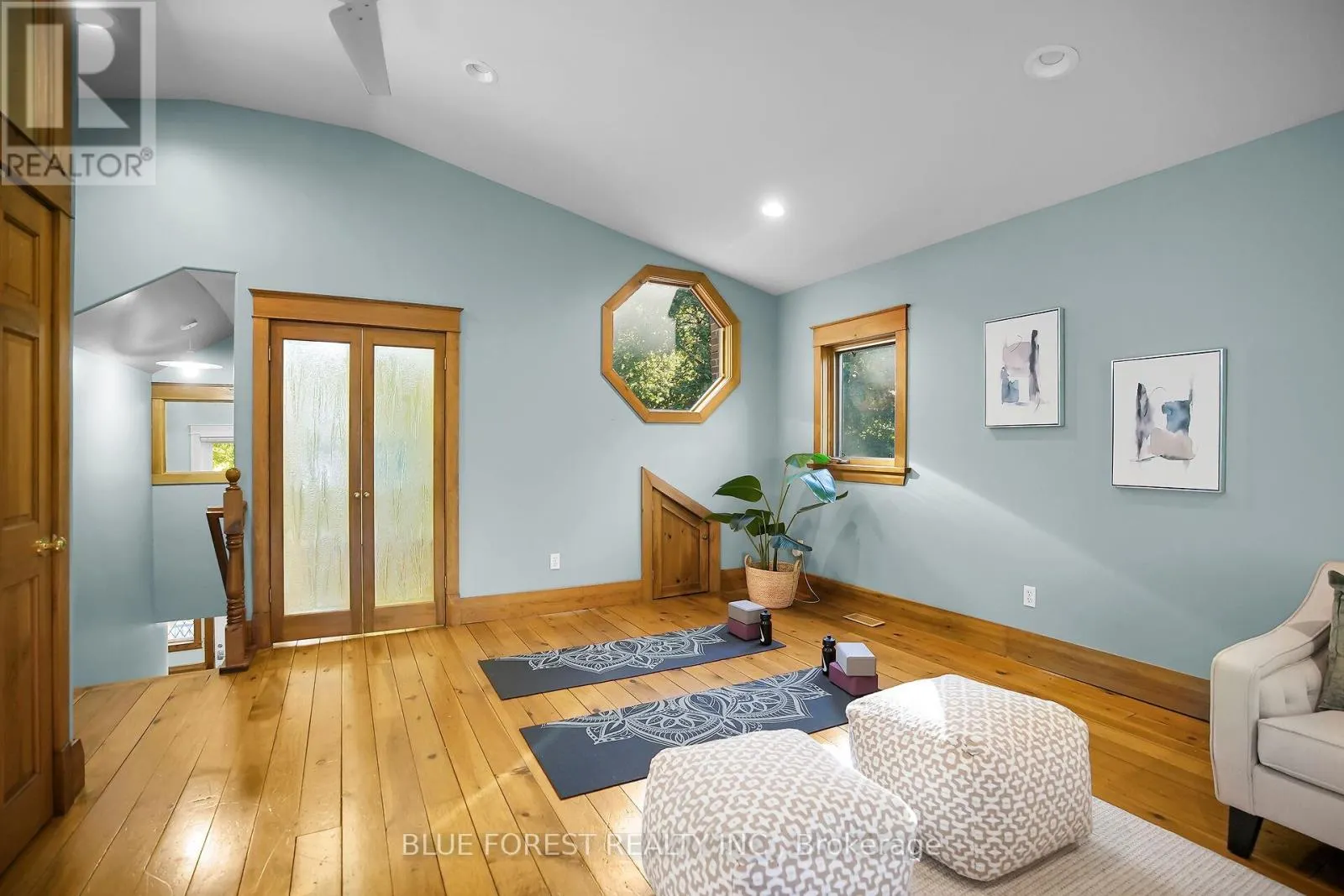 281 CATHCART STREET