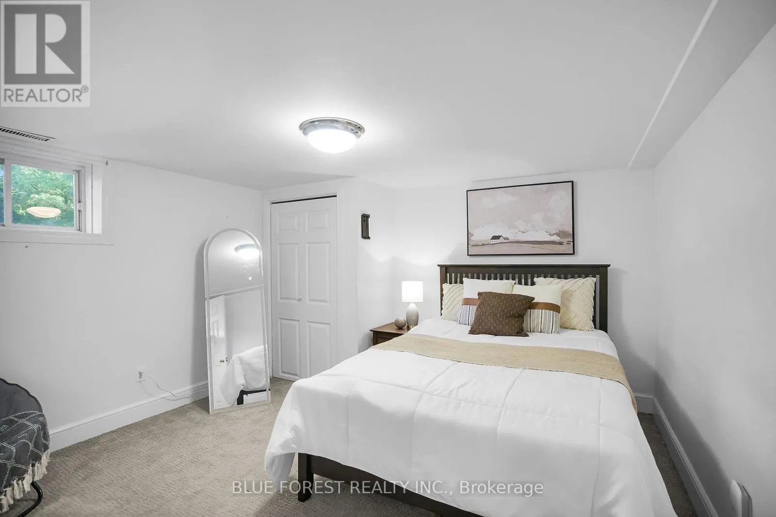 281 CATHCART STREET