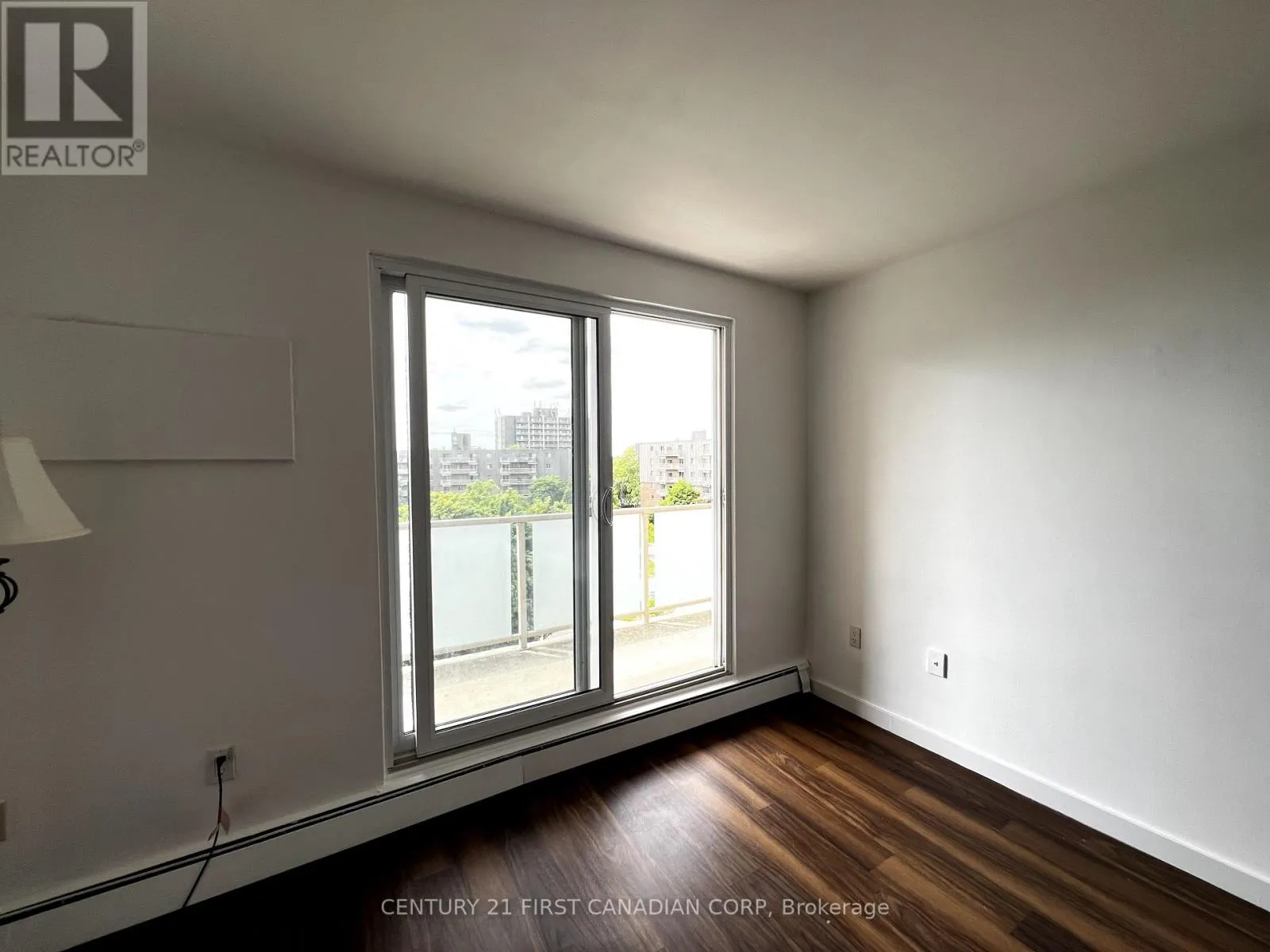 612 - 583 MORNINGTON AVENUE, #612