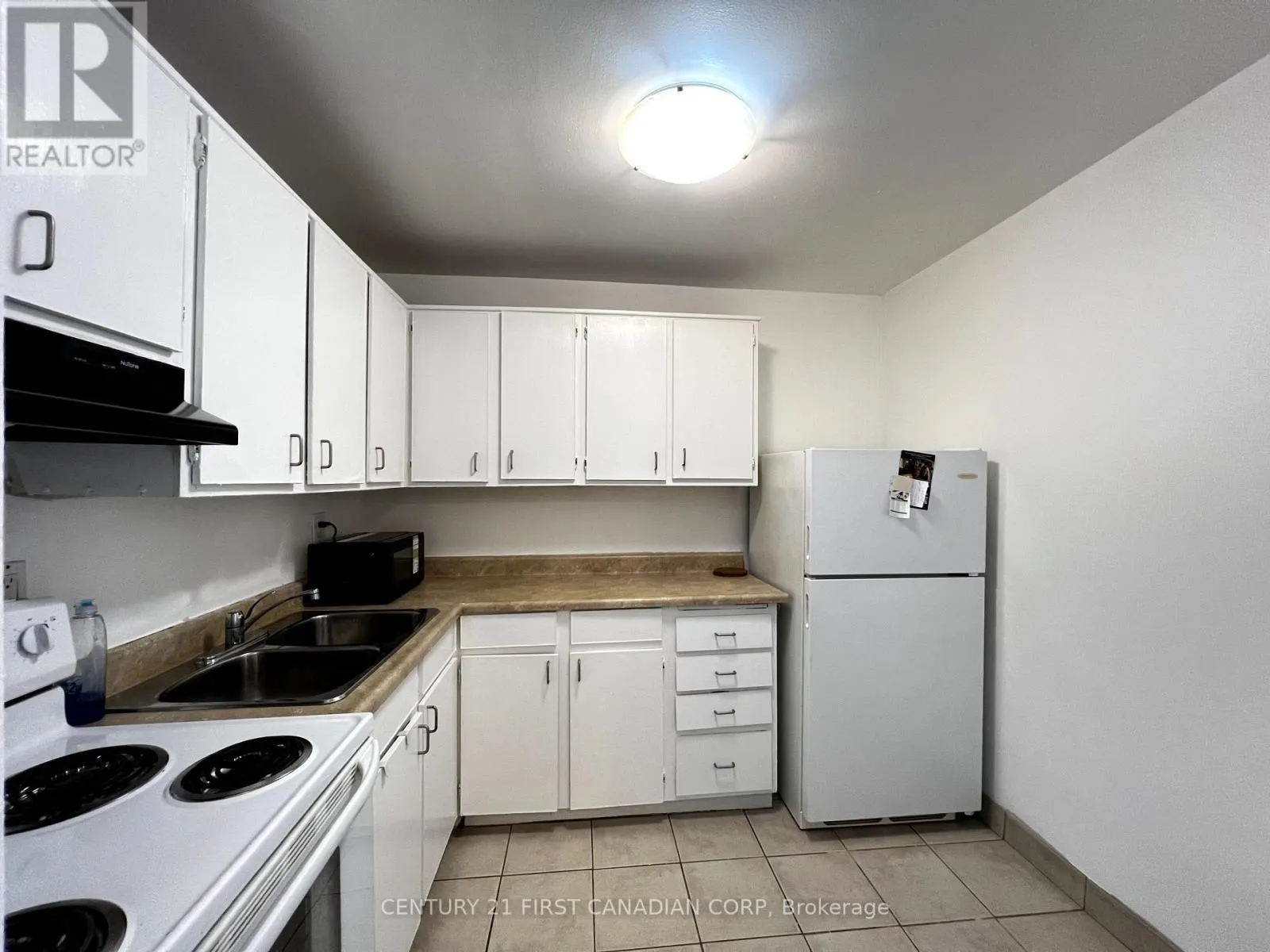 612 - 583 MORNINGTON AVENUE, #612