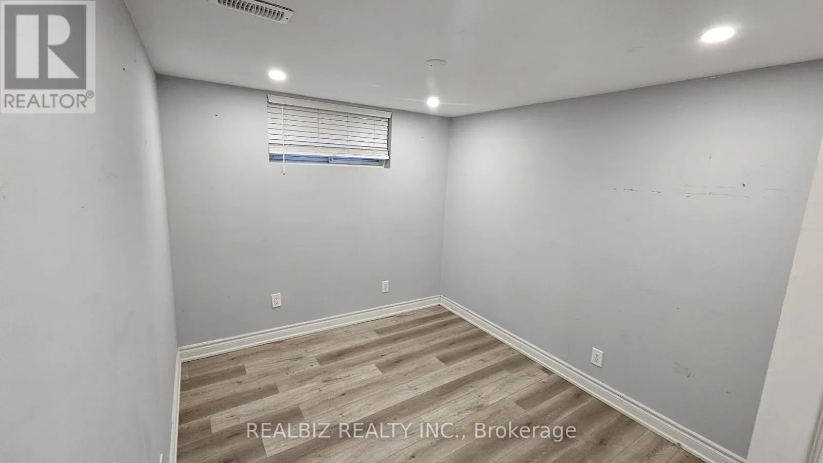 LOWER LEVEL - 214 MAIN STREET E