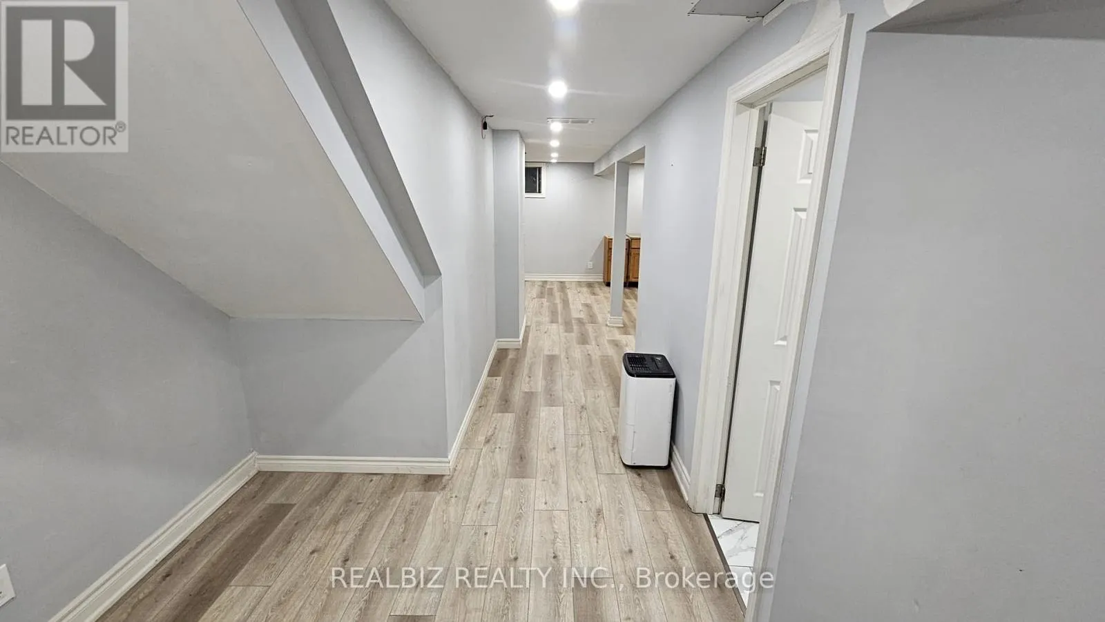 LOWER LEVEL - 214 MAIN STREET E