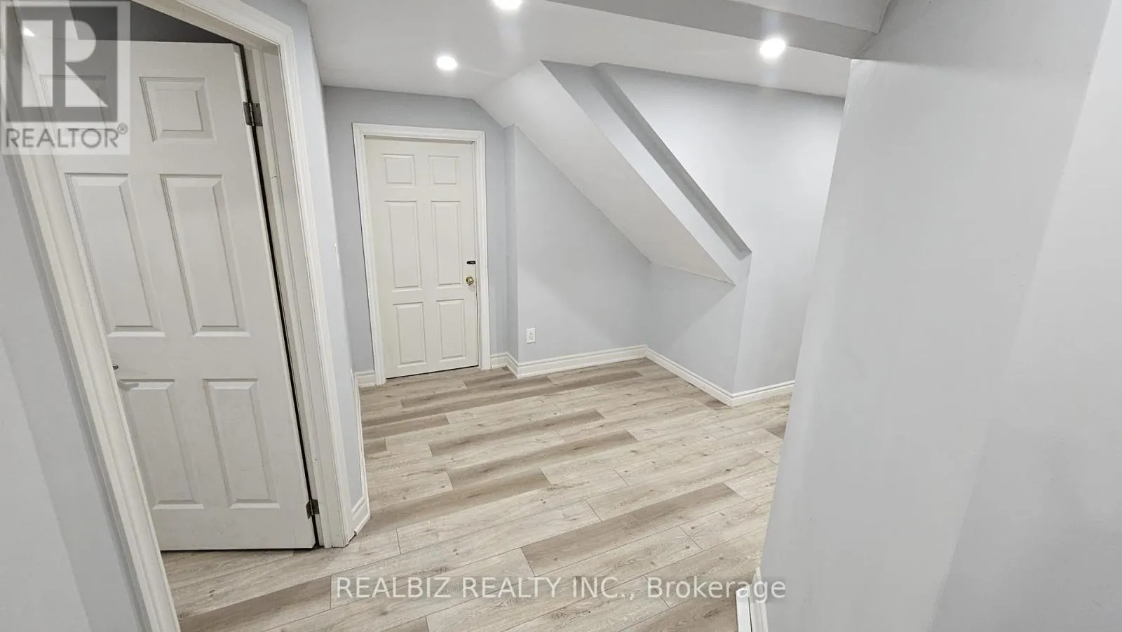 LOWER LEVEL - 214 MAIN STREET E