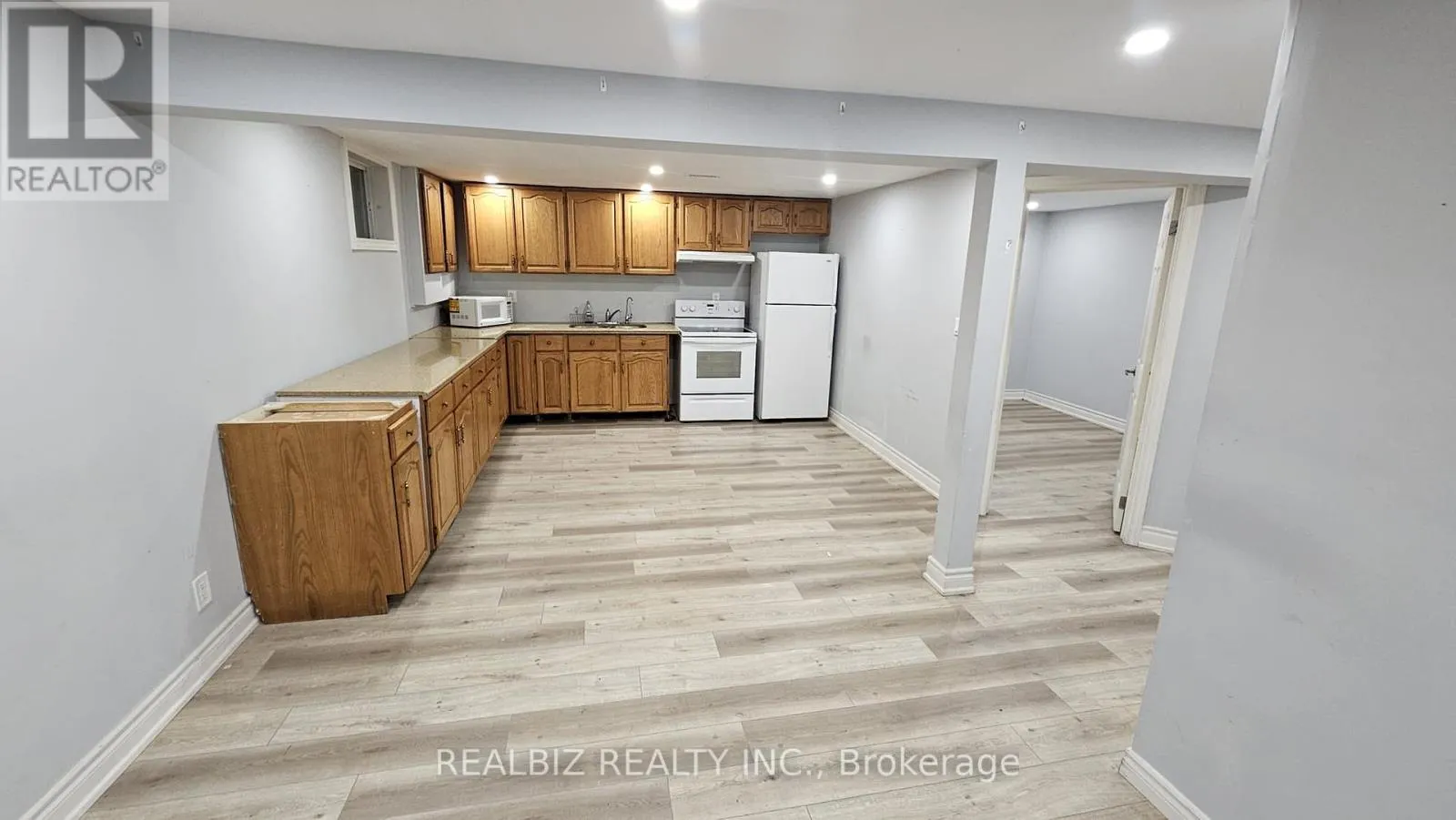 LOWER LEVEL - 214 MAIN STREET E