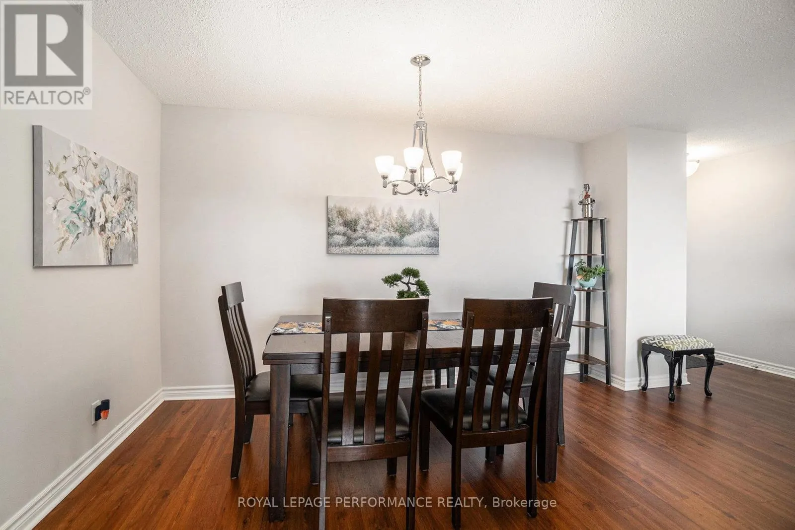 1508 - 1195 RICHMOND ROAD